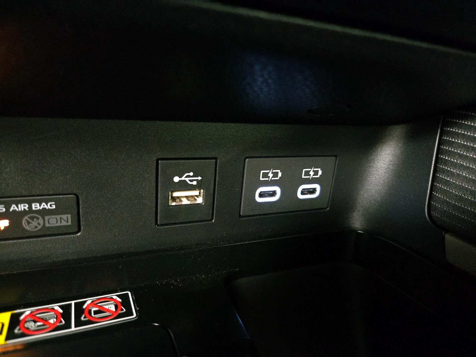 2026 Toyota Camry SE - Photo 19