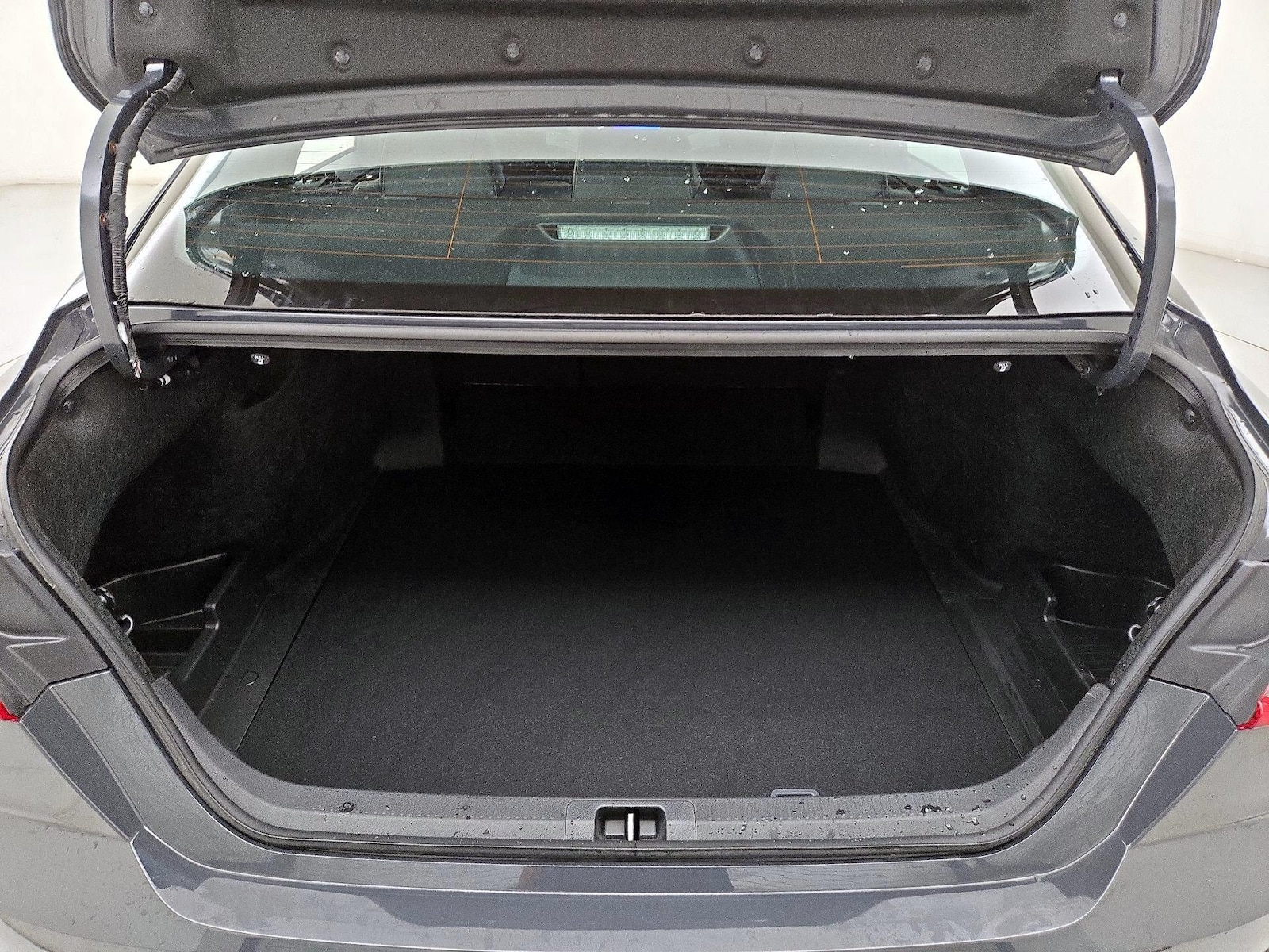 2026 Toyota Camry SE - Photo 21