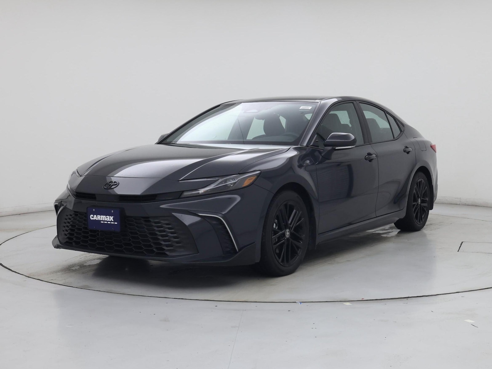 2026 Toyota Camry SE - Photo 5