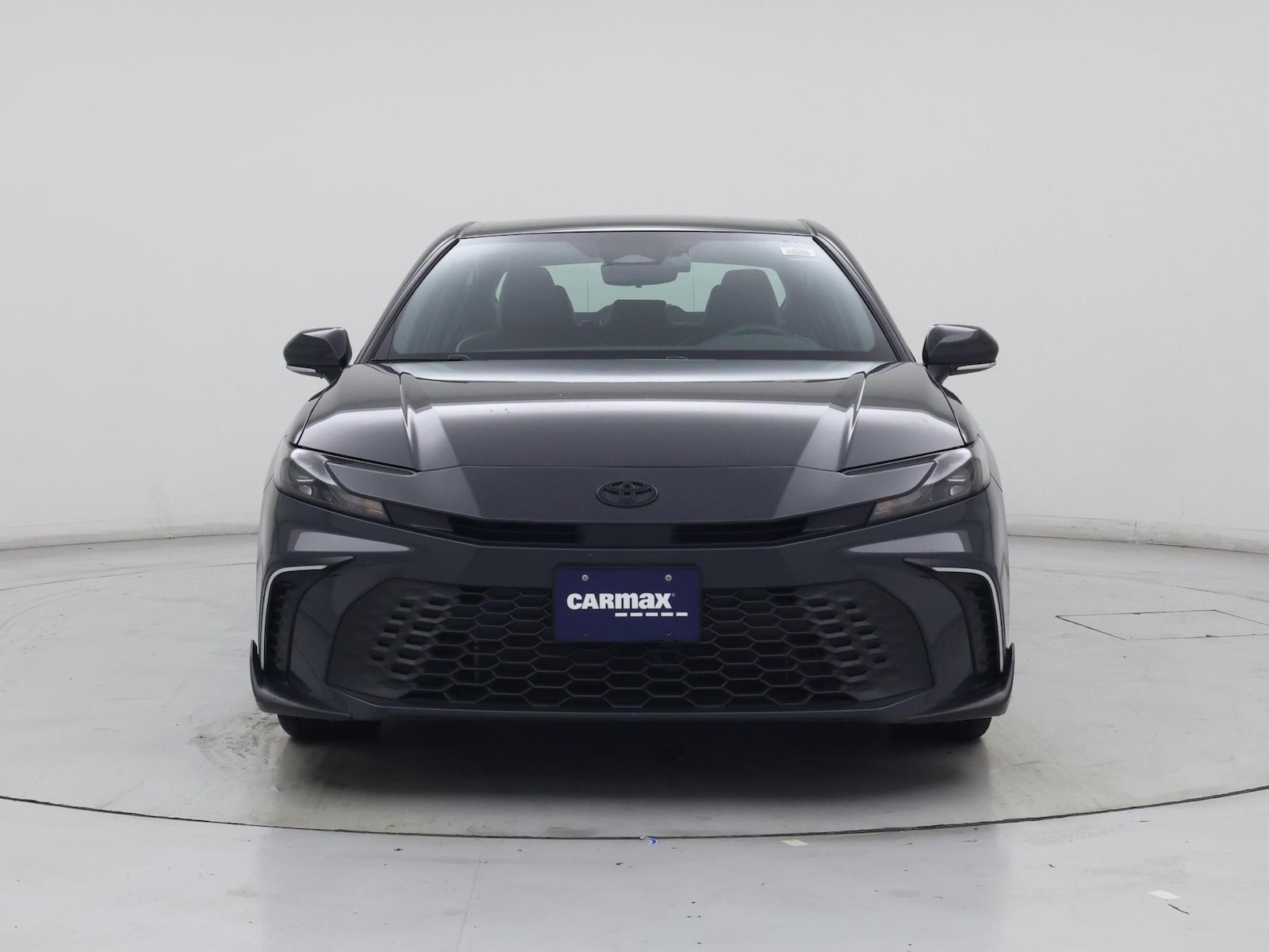 2026 Toyota Camry SE - Photo 6