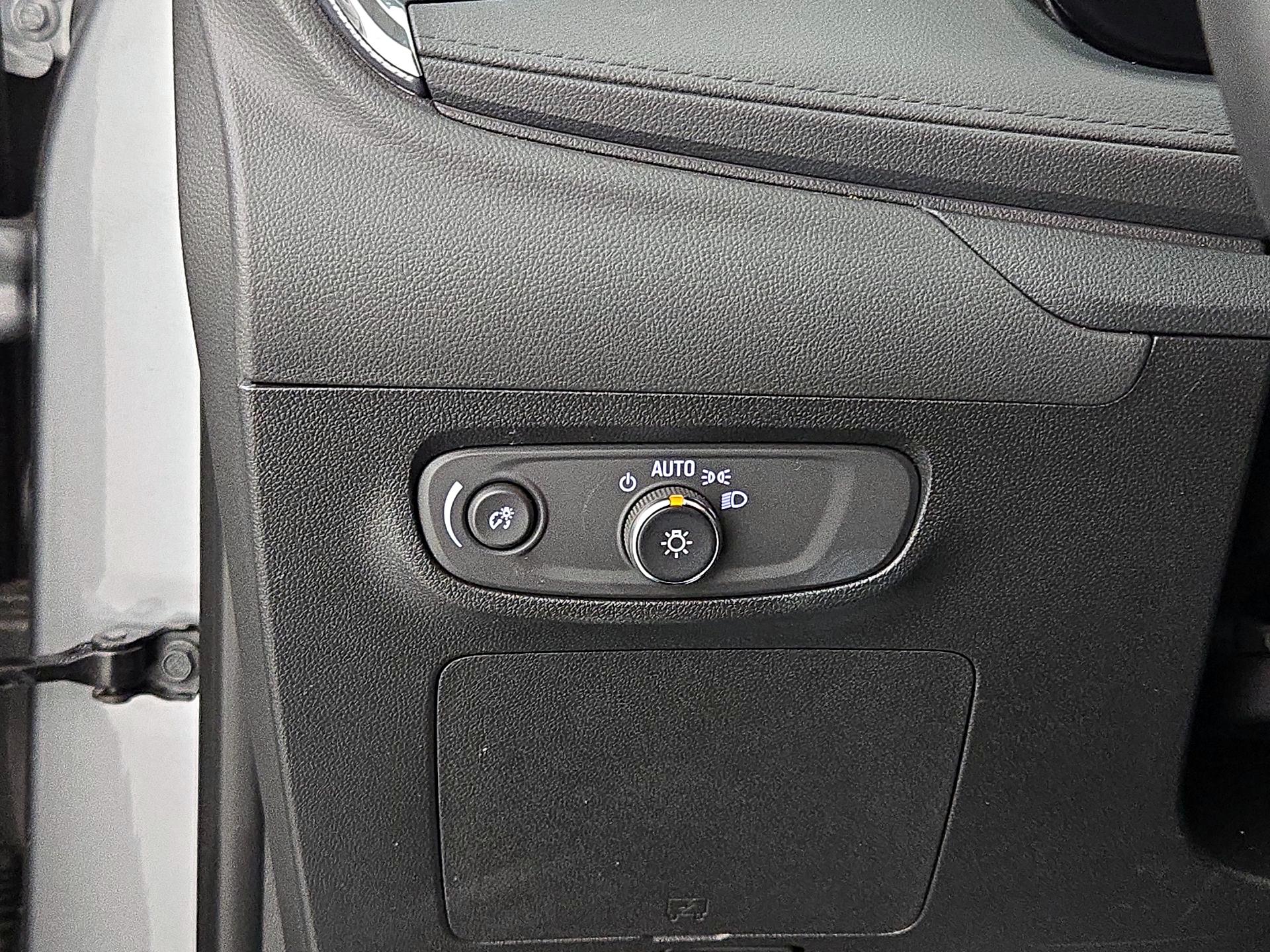 Thumbnail: 2025 Buick Encore GX - 13