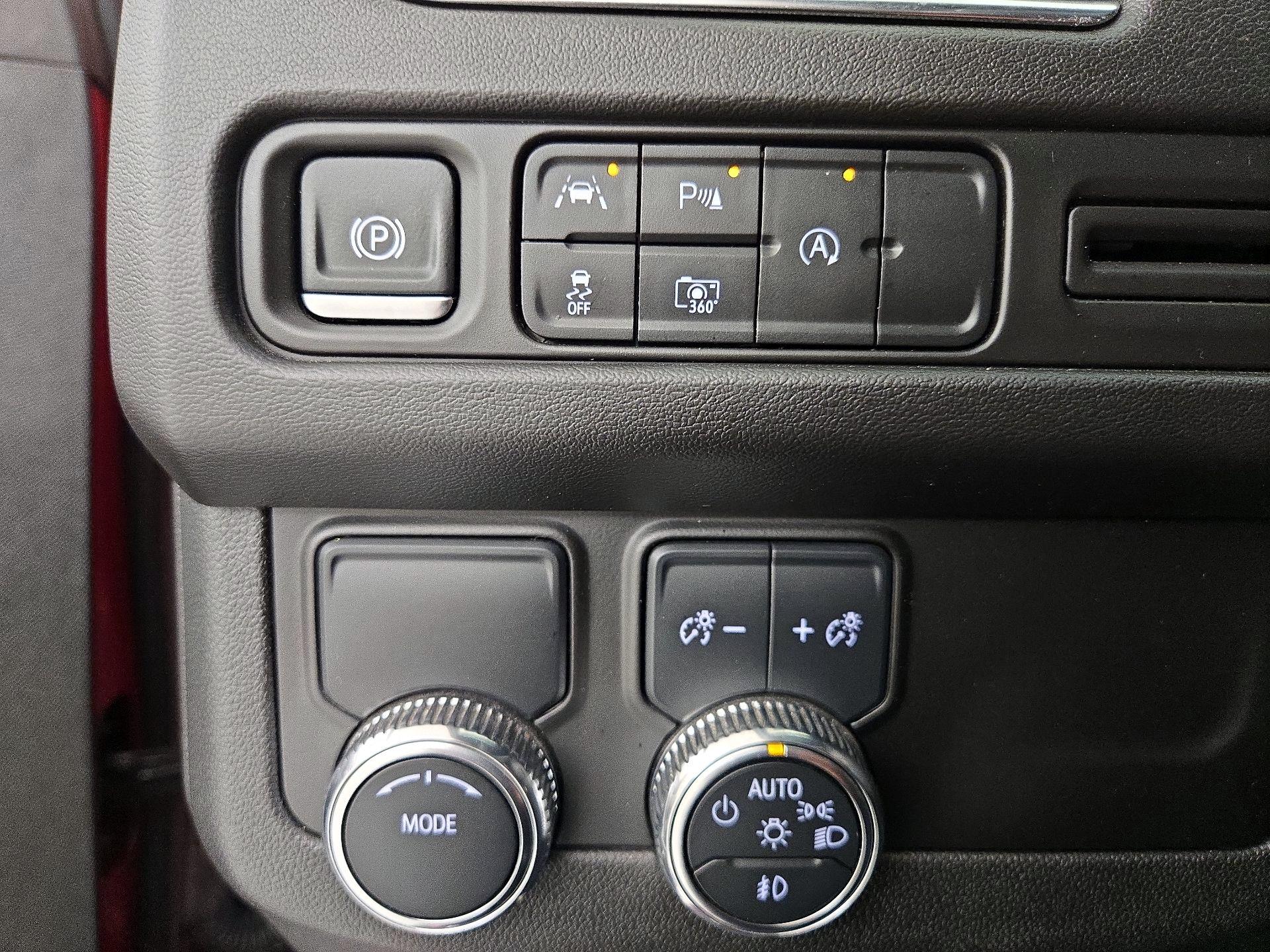Thumbnail: 2024 GMC Yukon XL - 13