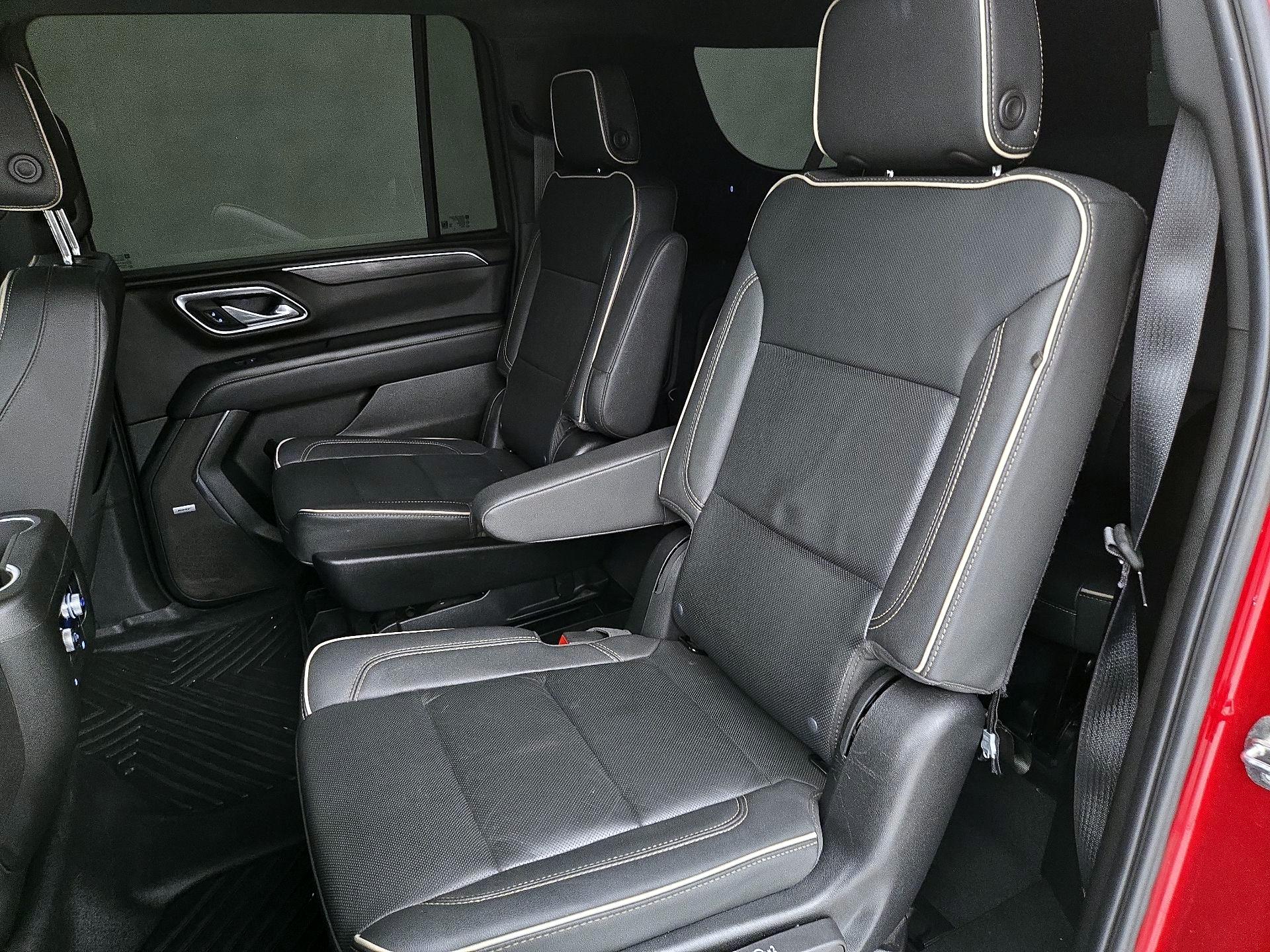Thumbnail: 2024 GMC Yukon XL - 19