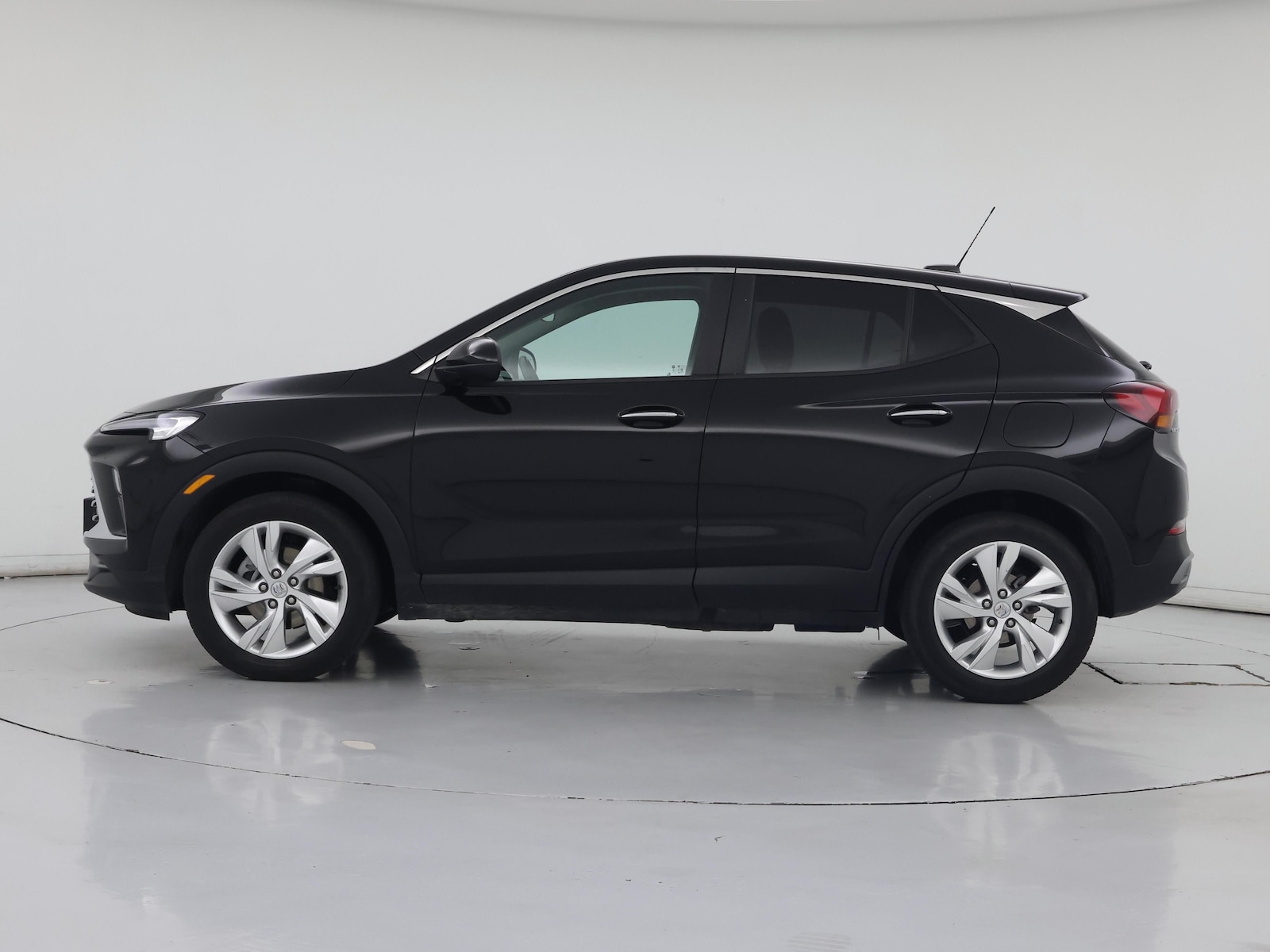 2025 Buick Encore GX Preferred - Photo 4