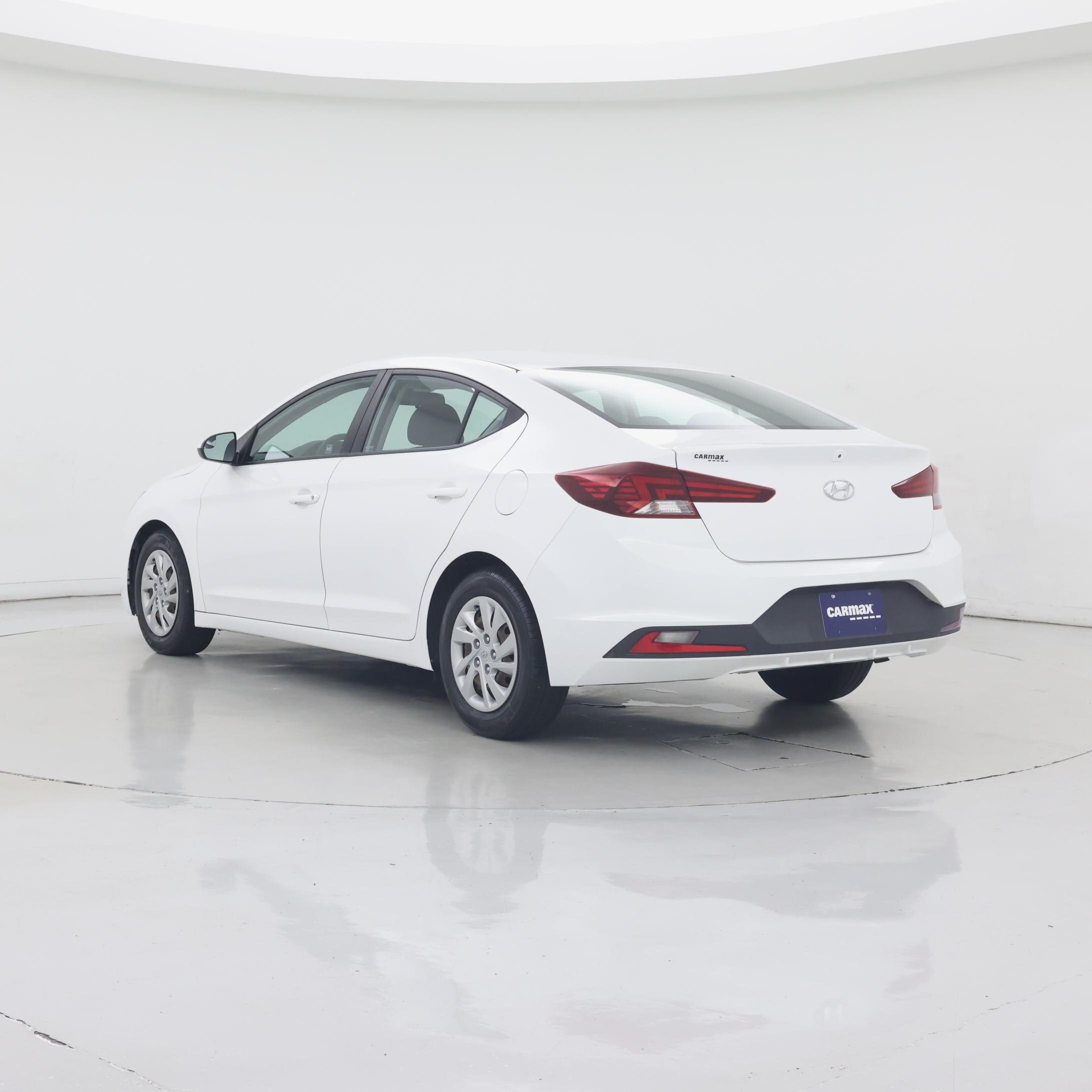 Thumbnail: 2019 Hyundai Elantra - 2