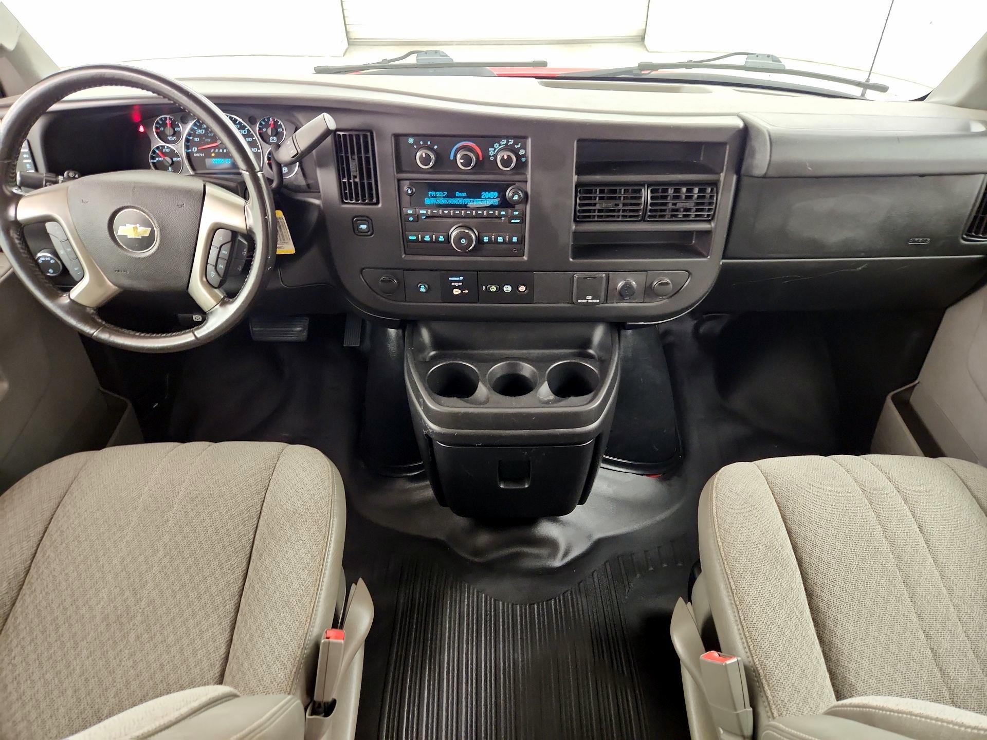Thumbnail: 2017 Chevrolet Express - 9
