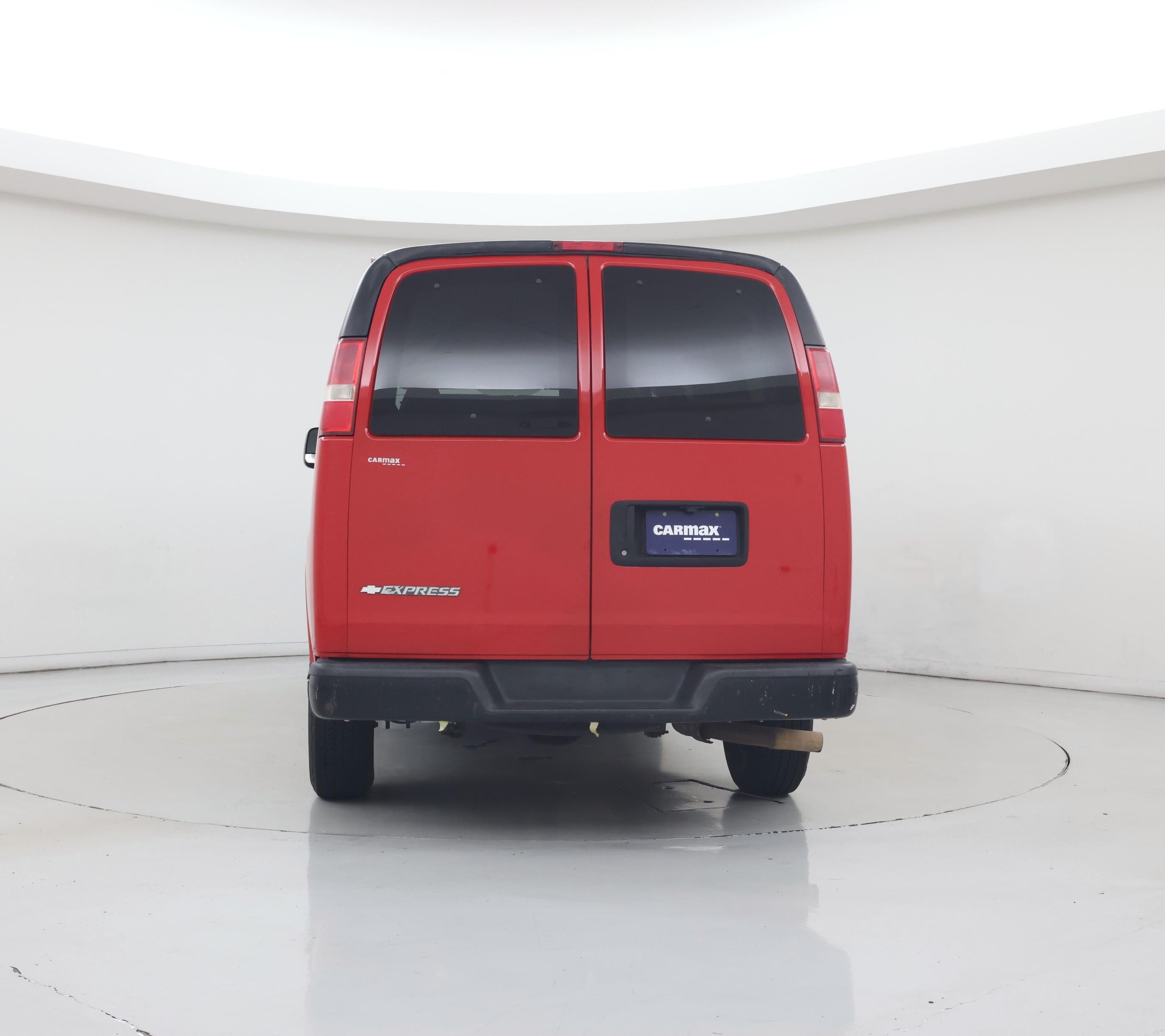 Thumbnail: 2017 Chevrolet Express - 6
