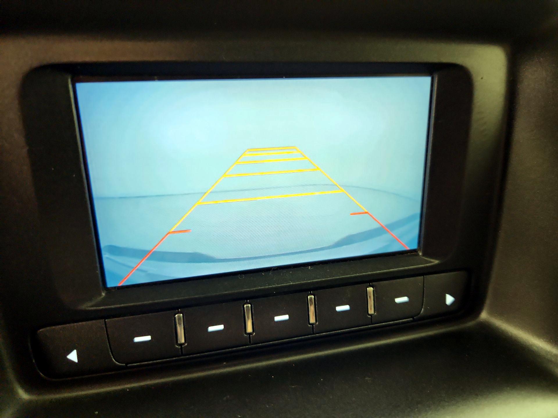 Thumbnail: 2016 Chevrolet Colorado - 14