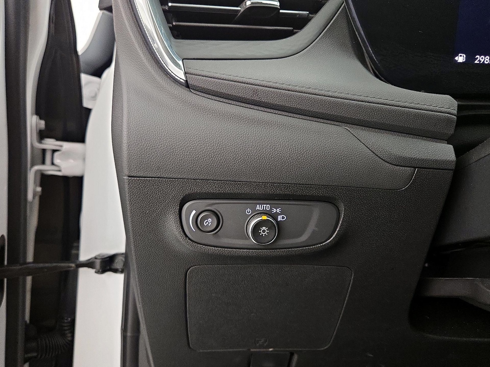 2025 Buick Encore GX Preferred - Photo 14