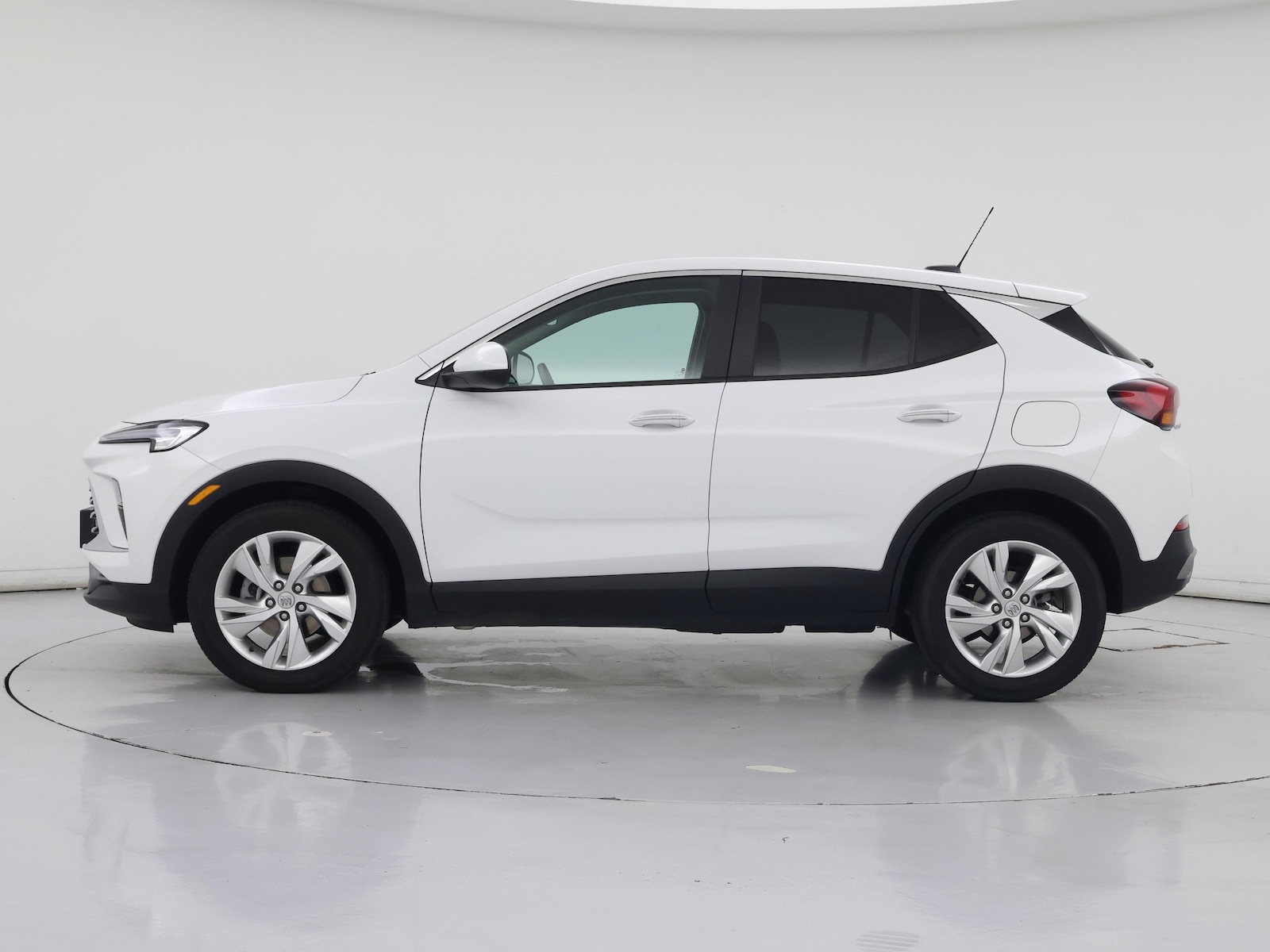 2025 Buick Encore GX Preferred - Photo 4
