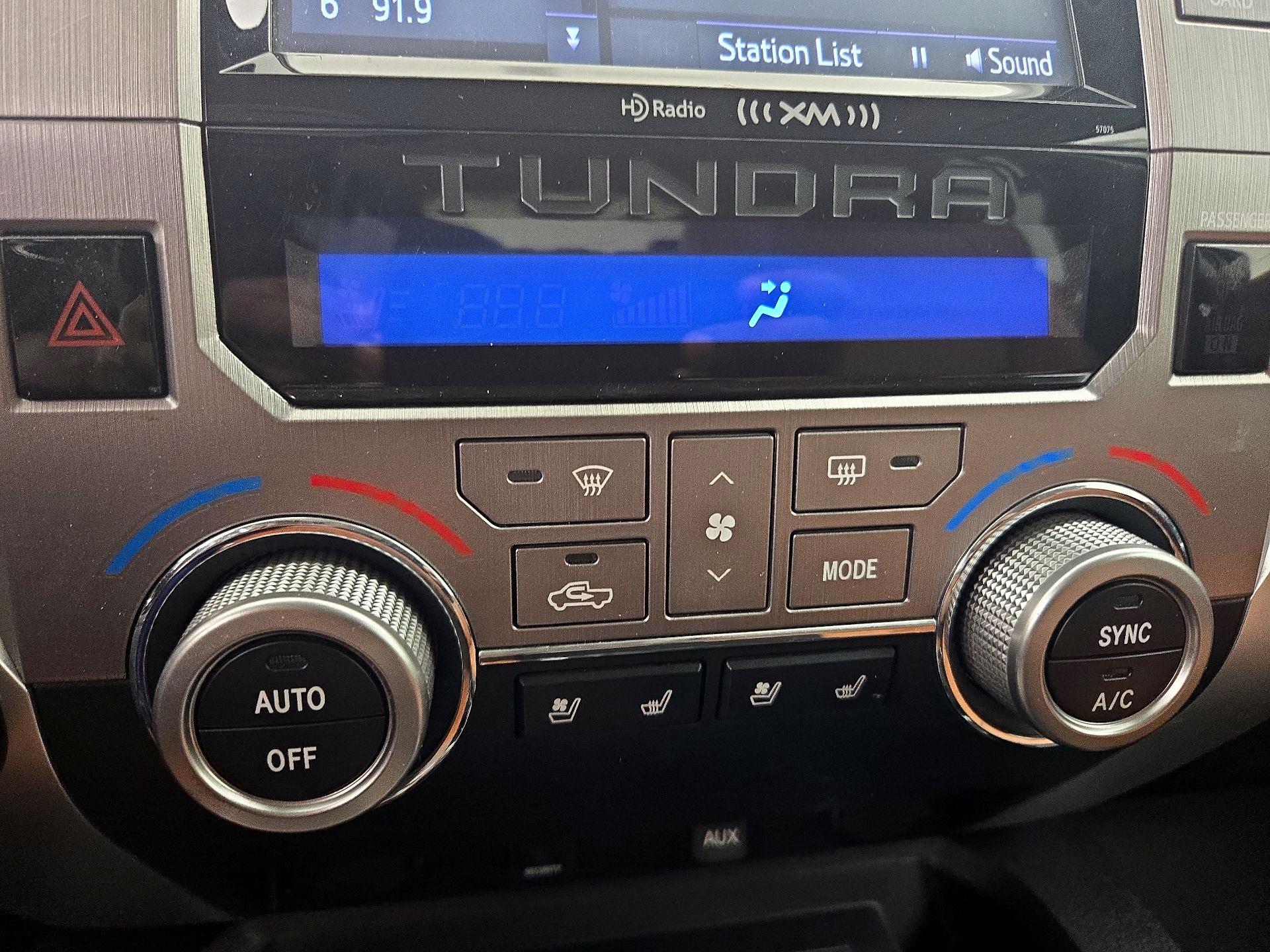 Thumbnail: 2015 Toyota Tundra - 17