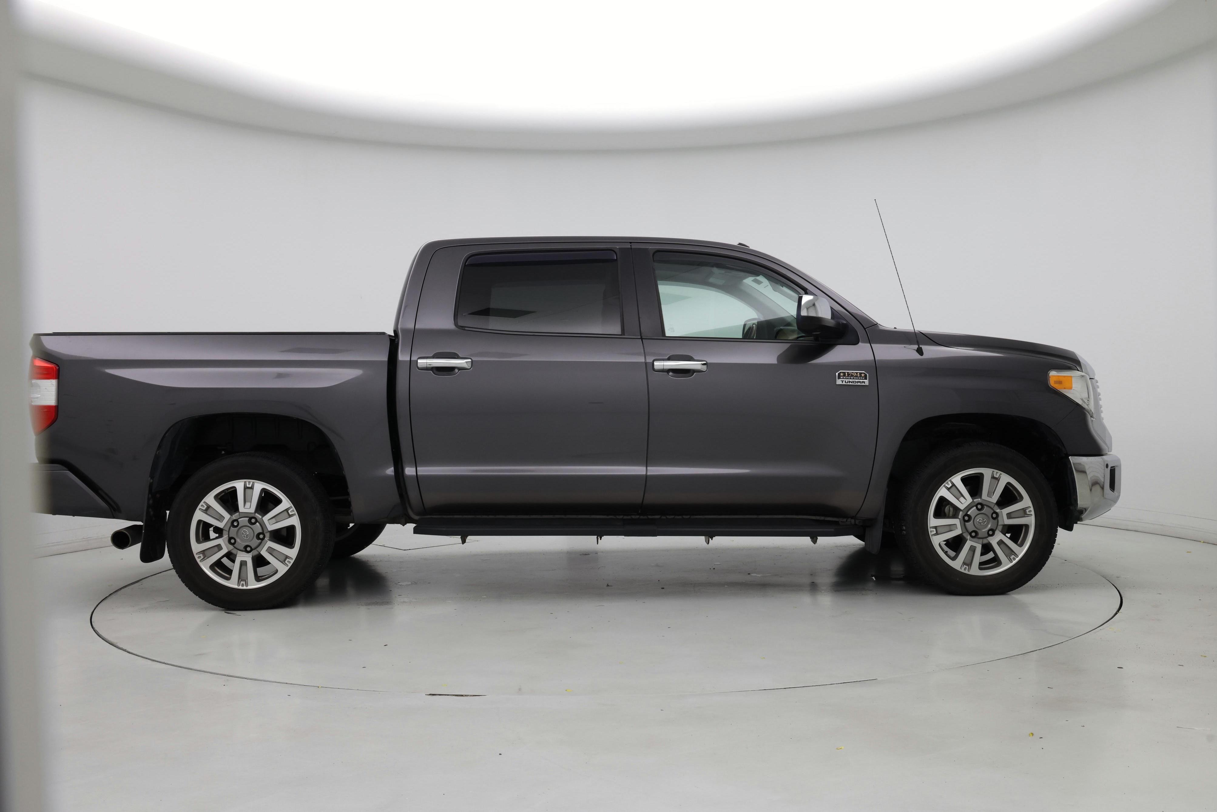 Thumbnail: 2015 Toyota Tundra - 7