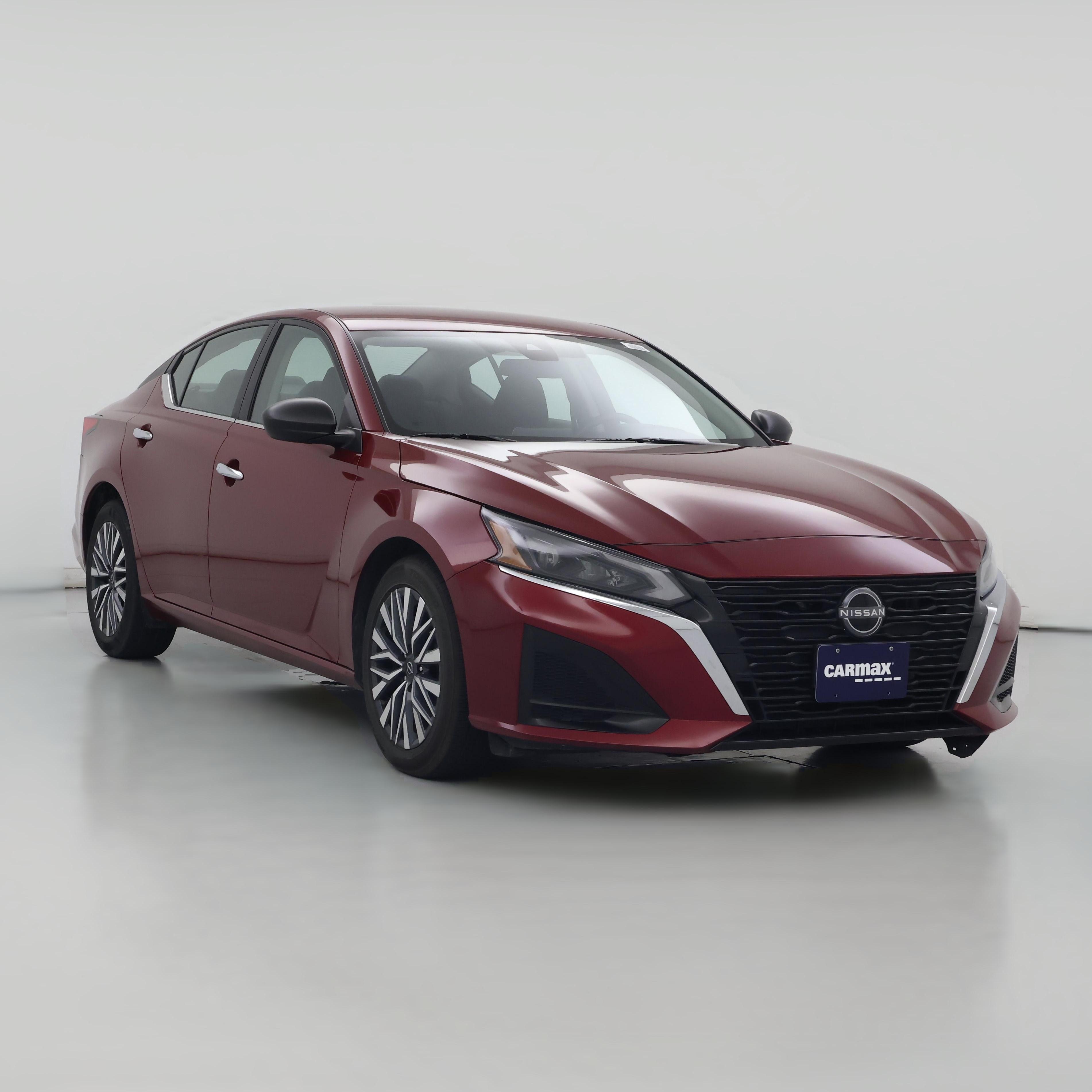 Thumbnail: 2025 Nissan Altima - 1