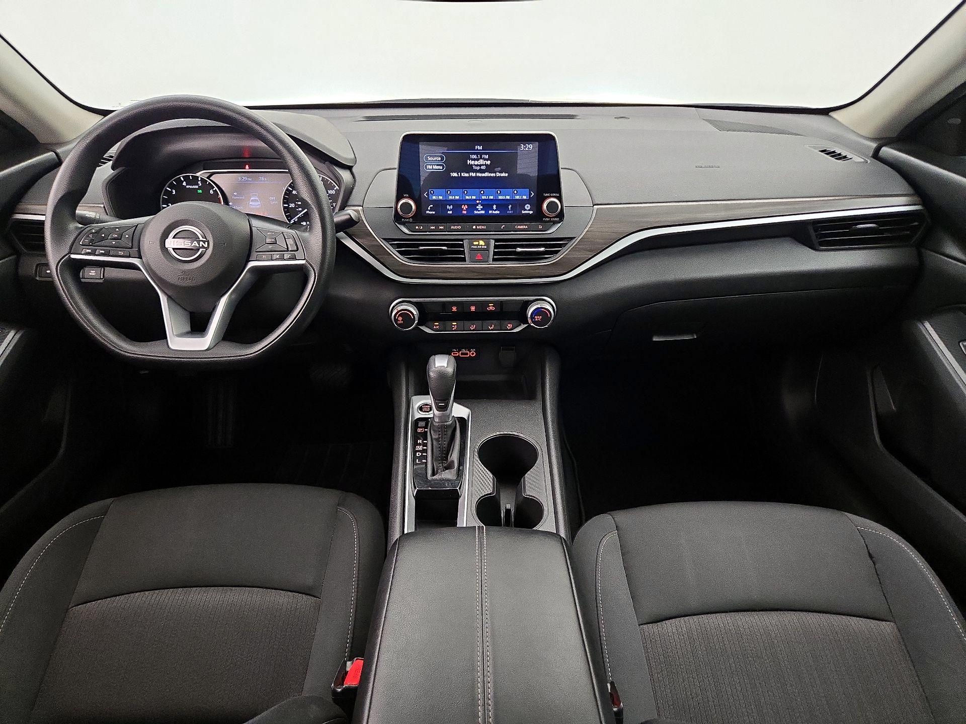 Thumbnail: 2025 Nissan Altima - 9