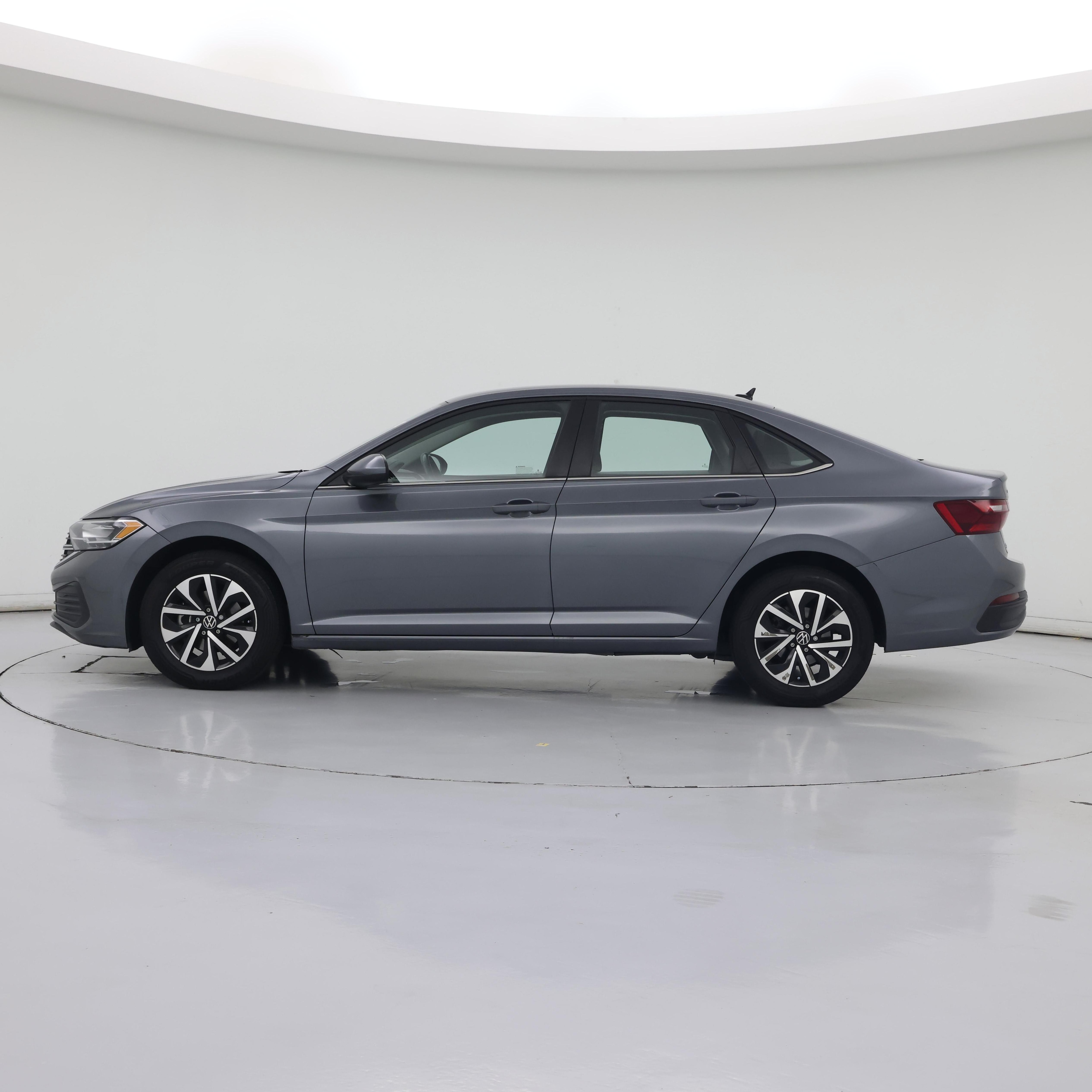 Thumbnail: 2024 Volkswagen Jetta - 3
