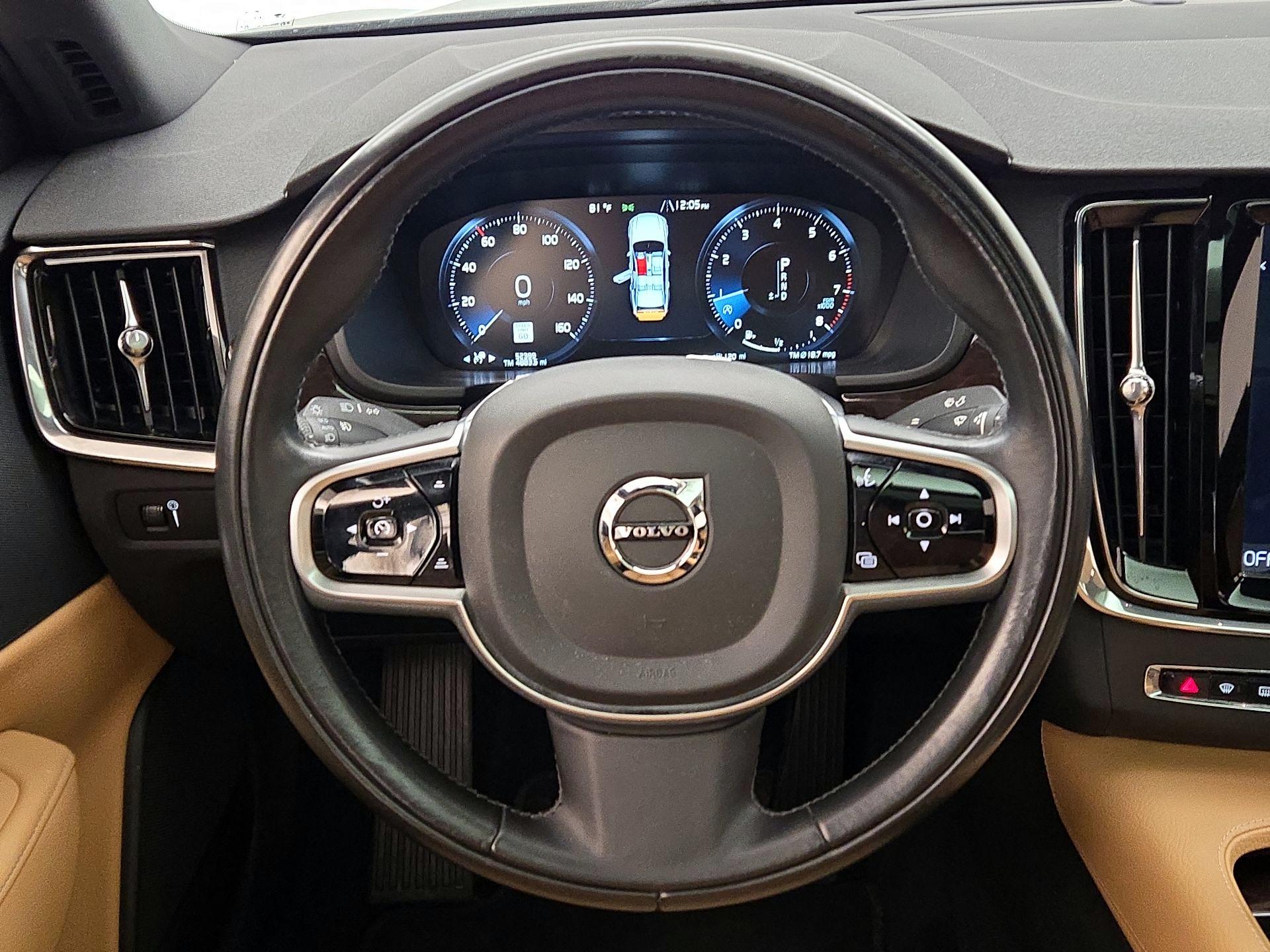 Thumbnail: 2018 Volvo S90 - 10