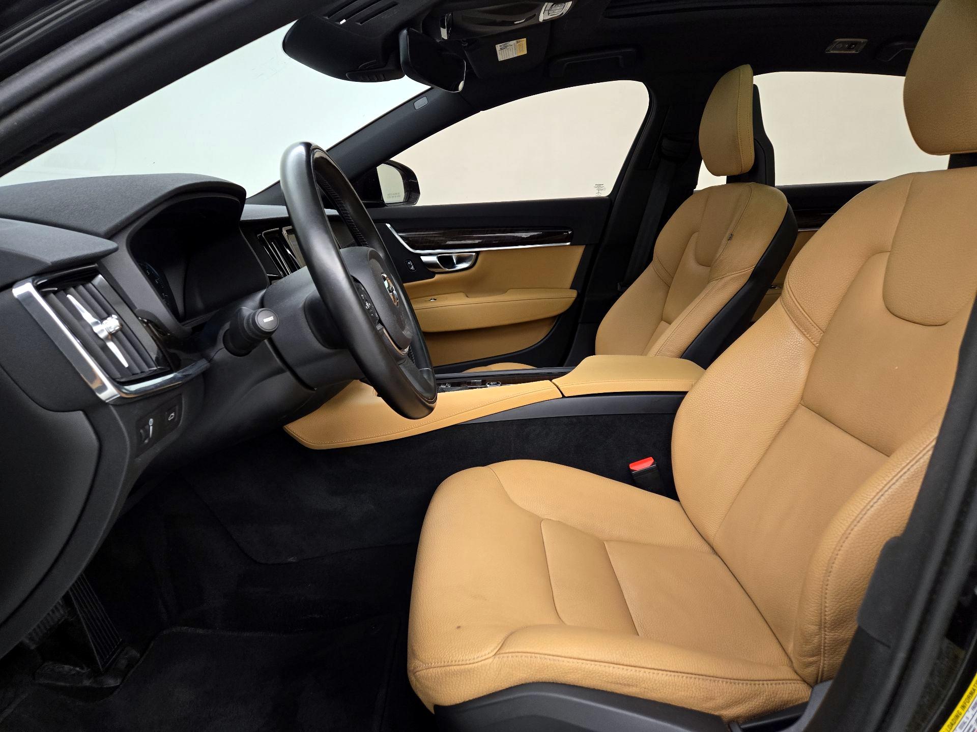 Thumbnail: 2018 Volvo S90 - 11