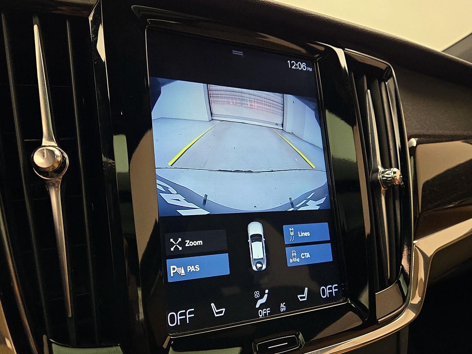 Thumbnail: 2018 Volvo S90 - 15