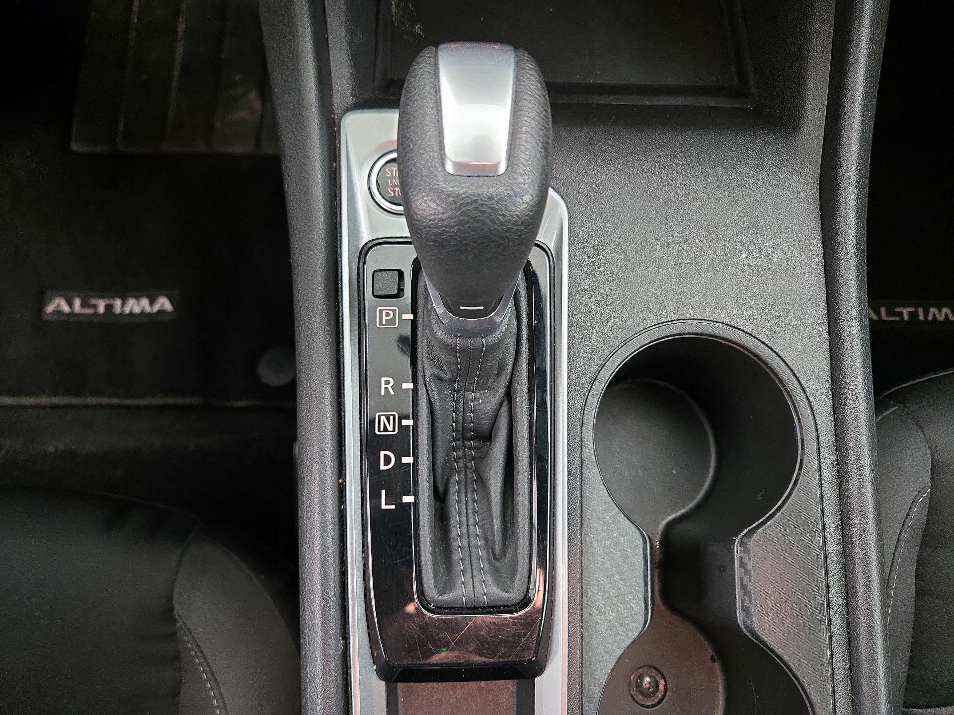 Thumbnail: 2025 Nissan Altima - 17