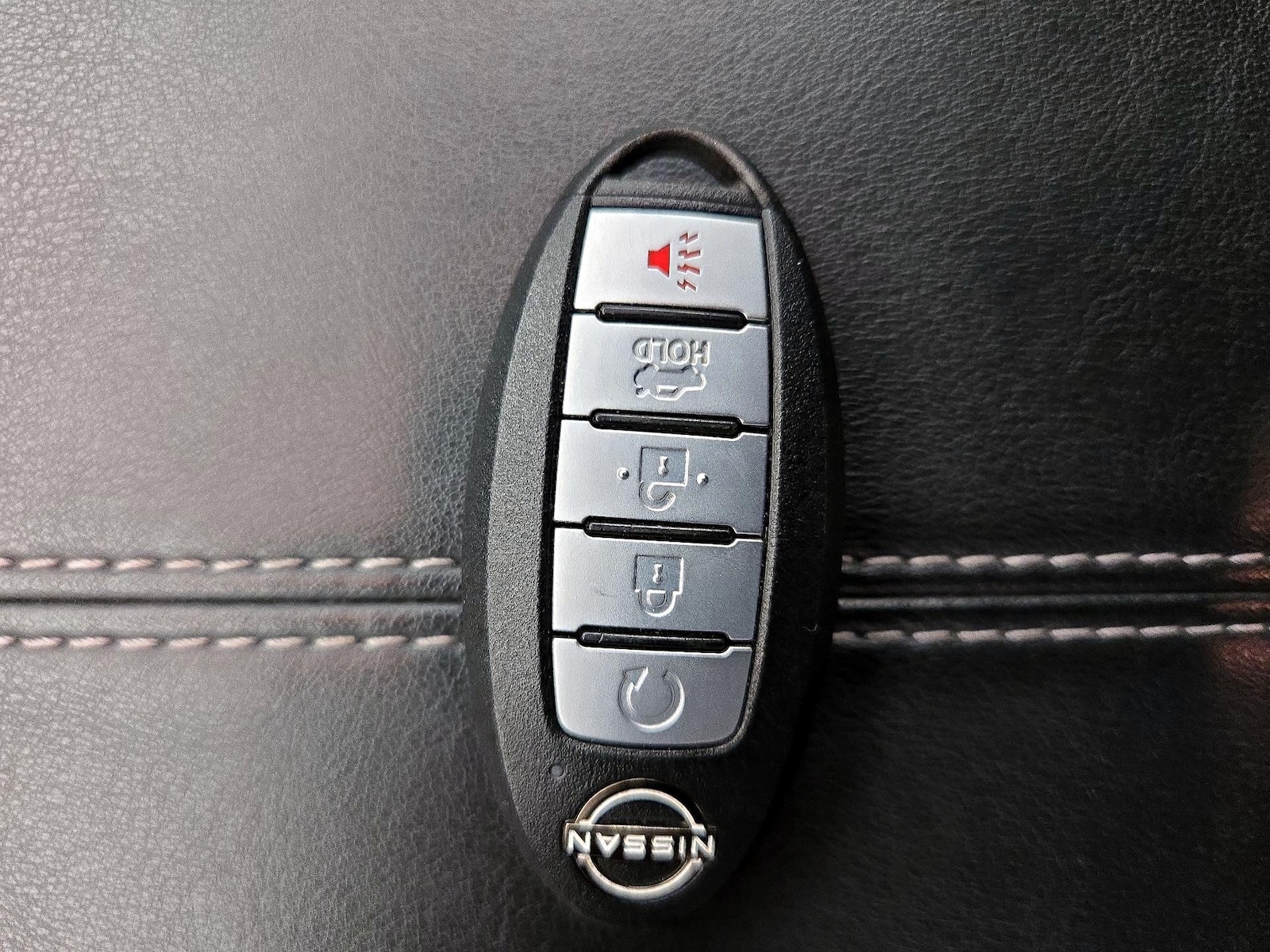 2025 Nissan Altima SV - Photo 23