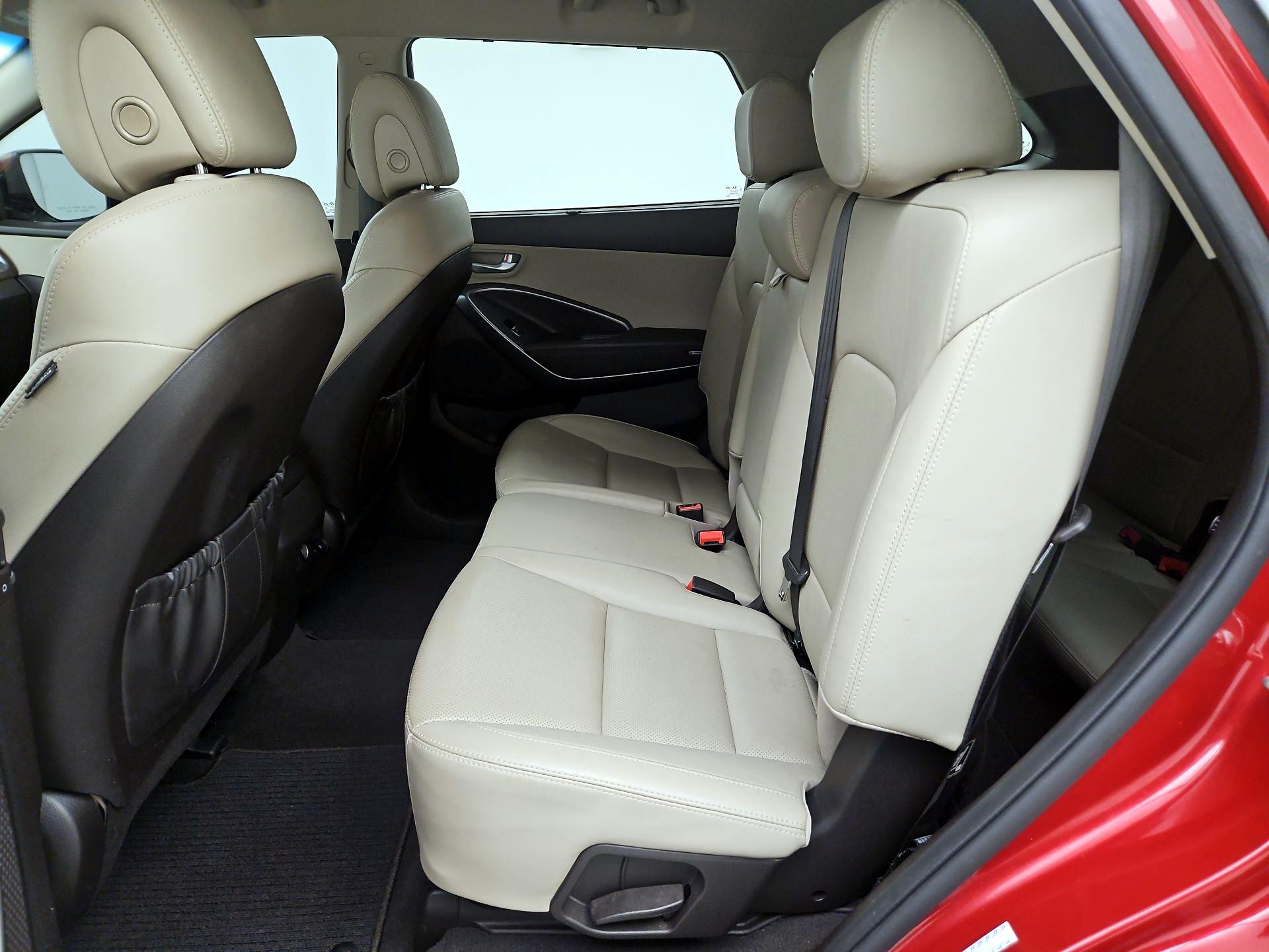Thumbnail: 2018 Hyundai Santa Fe - 17