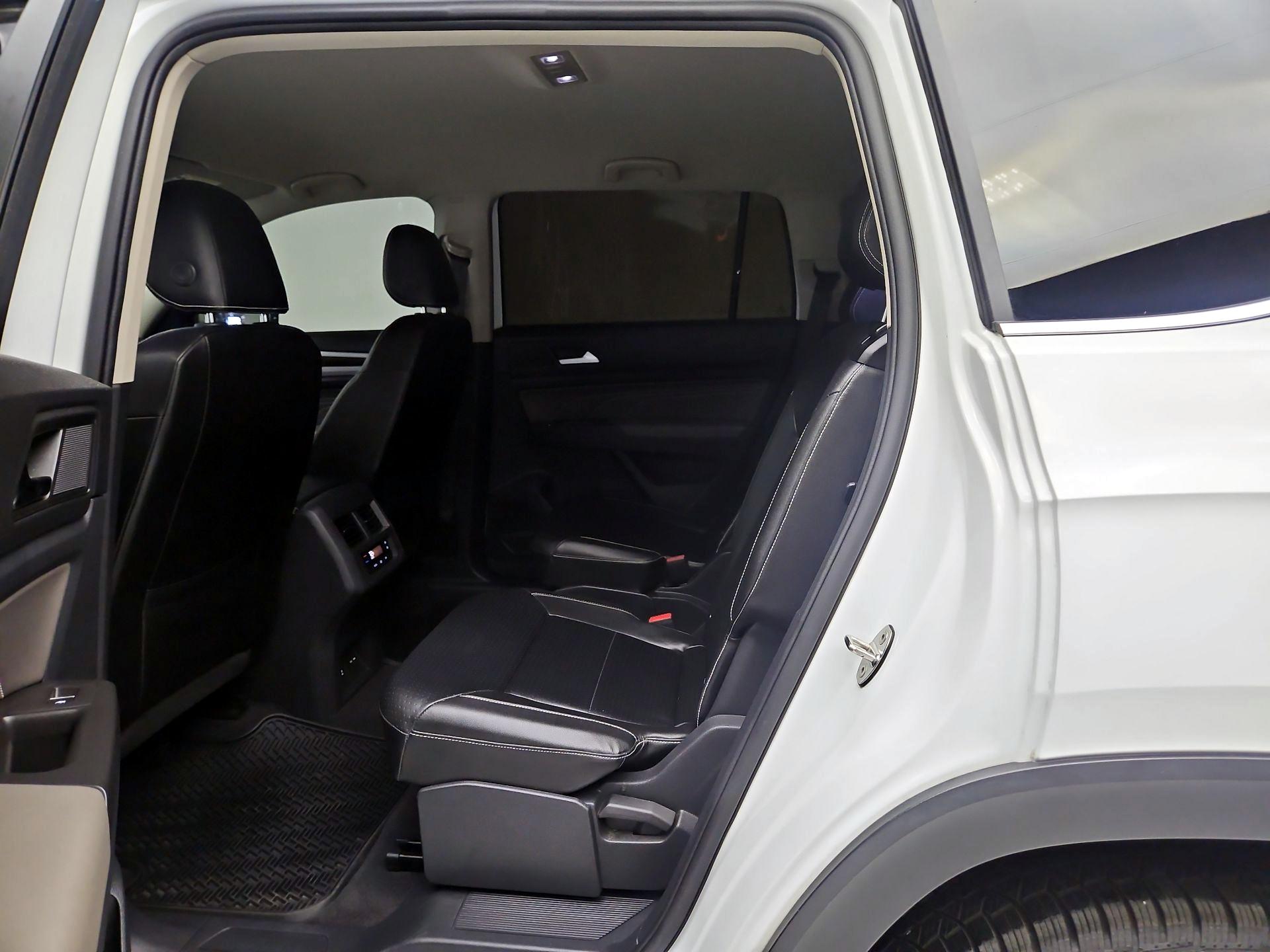 Thumbnail: 2022 Volkswagen Atlas - 19