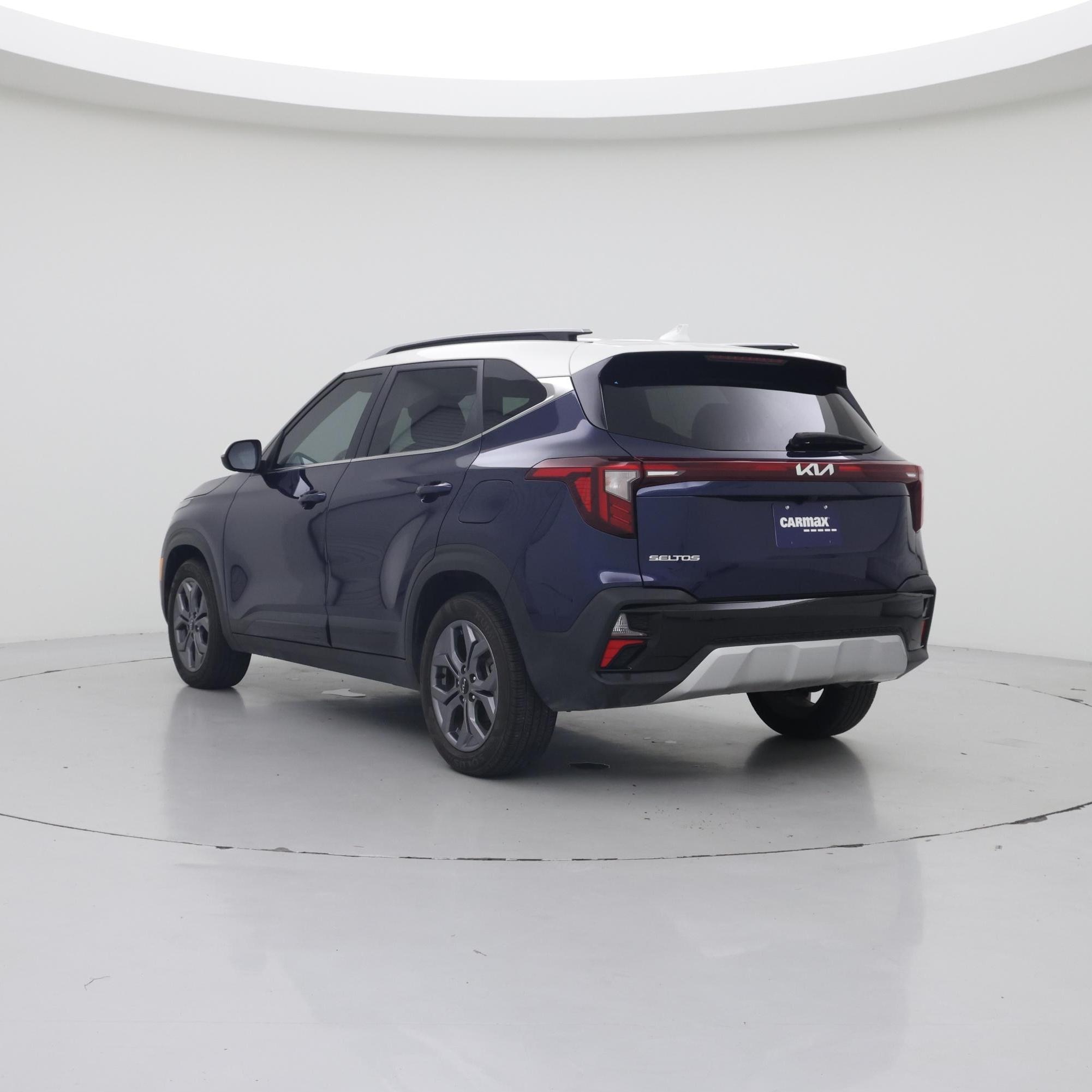 Thumbnail: 2024 Kia Seltos - 2