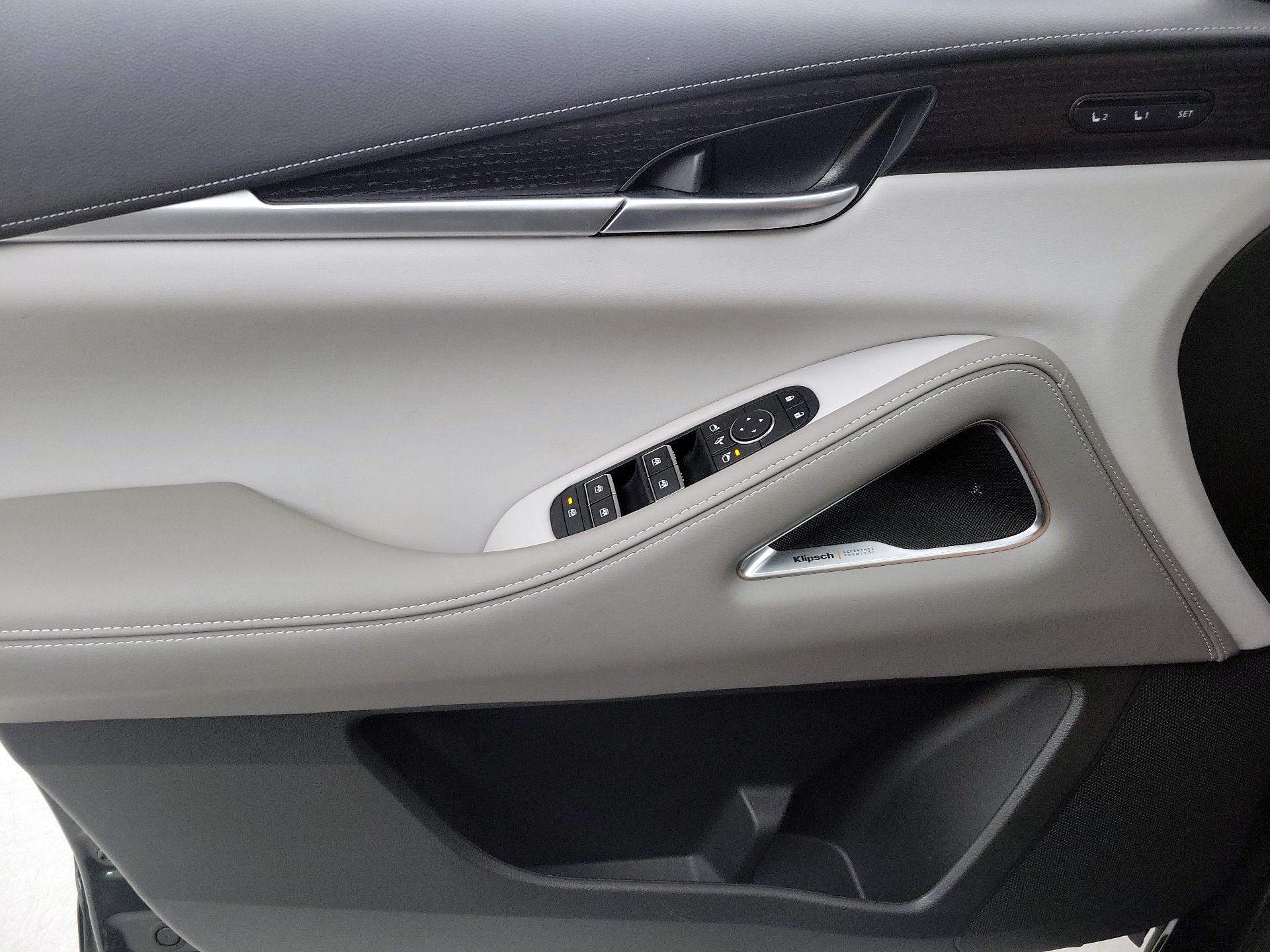 Thumbnail: 2026 INFINITI QX60 - 12