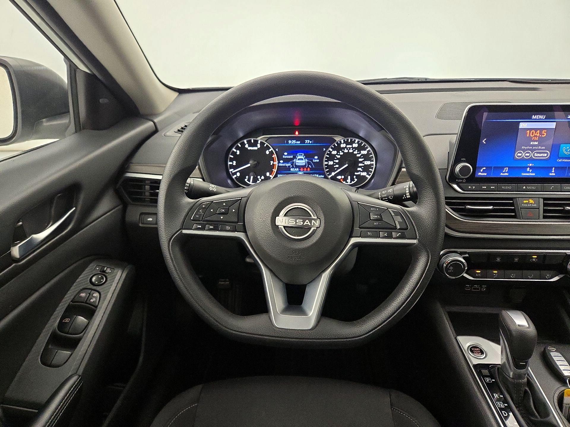 Thumbnail: 2025 Nissan Altima - 10