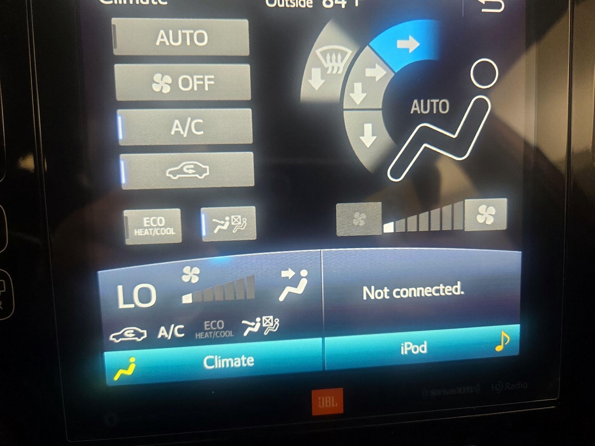 Thumbnail: 2022 Toyota Prius Prime - 17