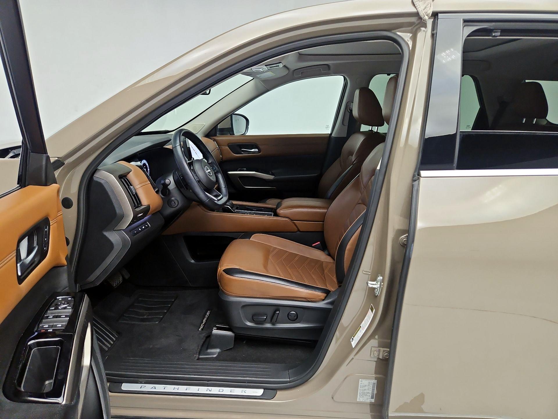 Thumbnail: 2024 Nissan Pathfinder - 11