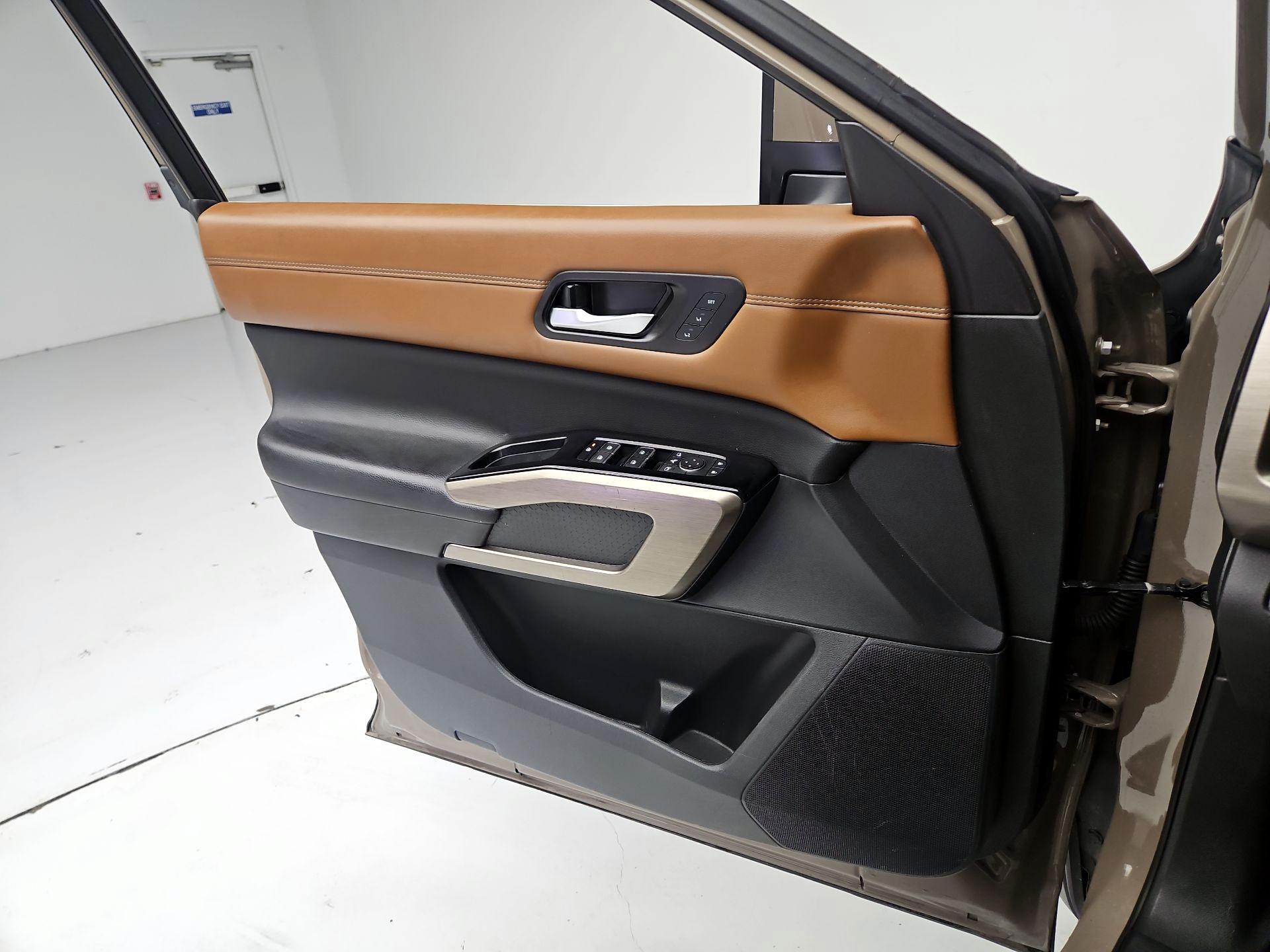 Thumbnail: 2024 Nissan Pathfinder - 12