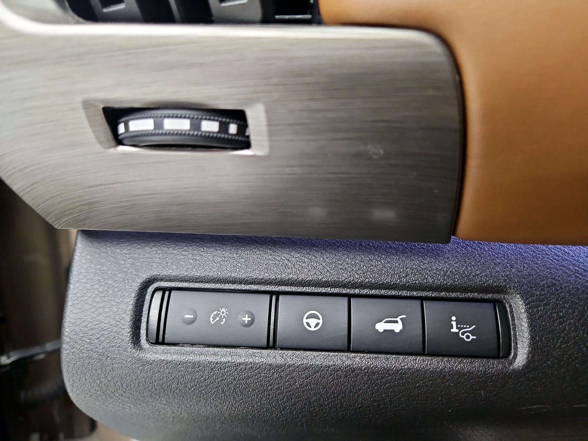 Thumbnail: 2024 Nissan Pathfinder - 13