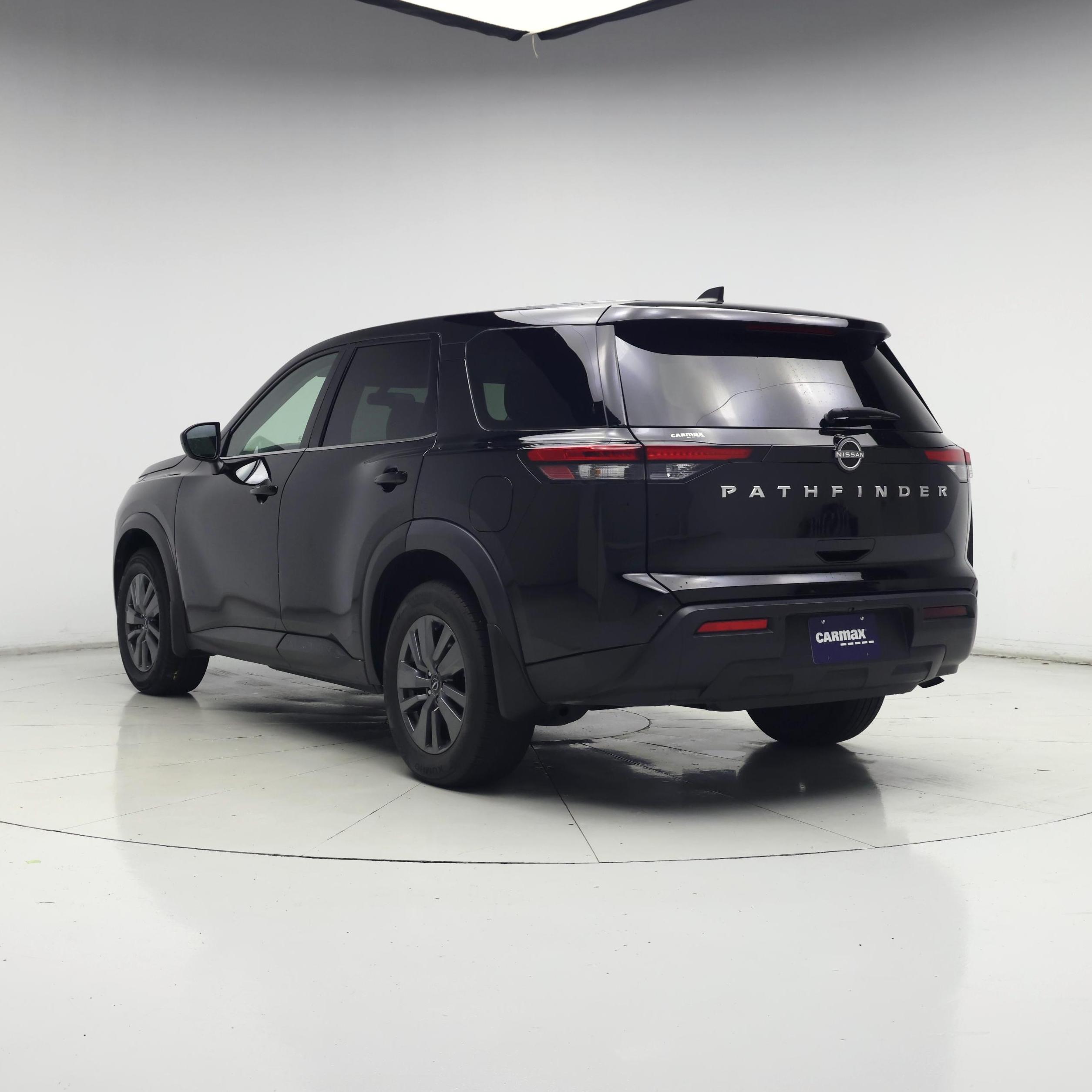 Thumbnail: 2024 Nissan Pathfinder - 2