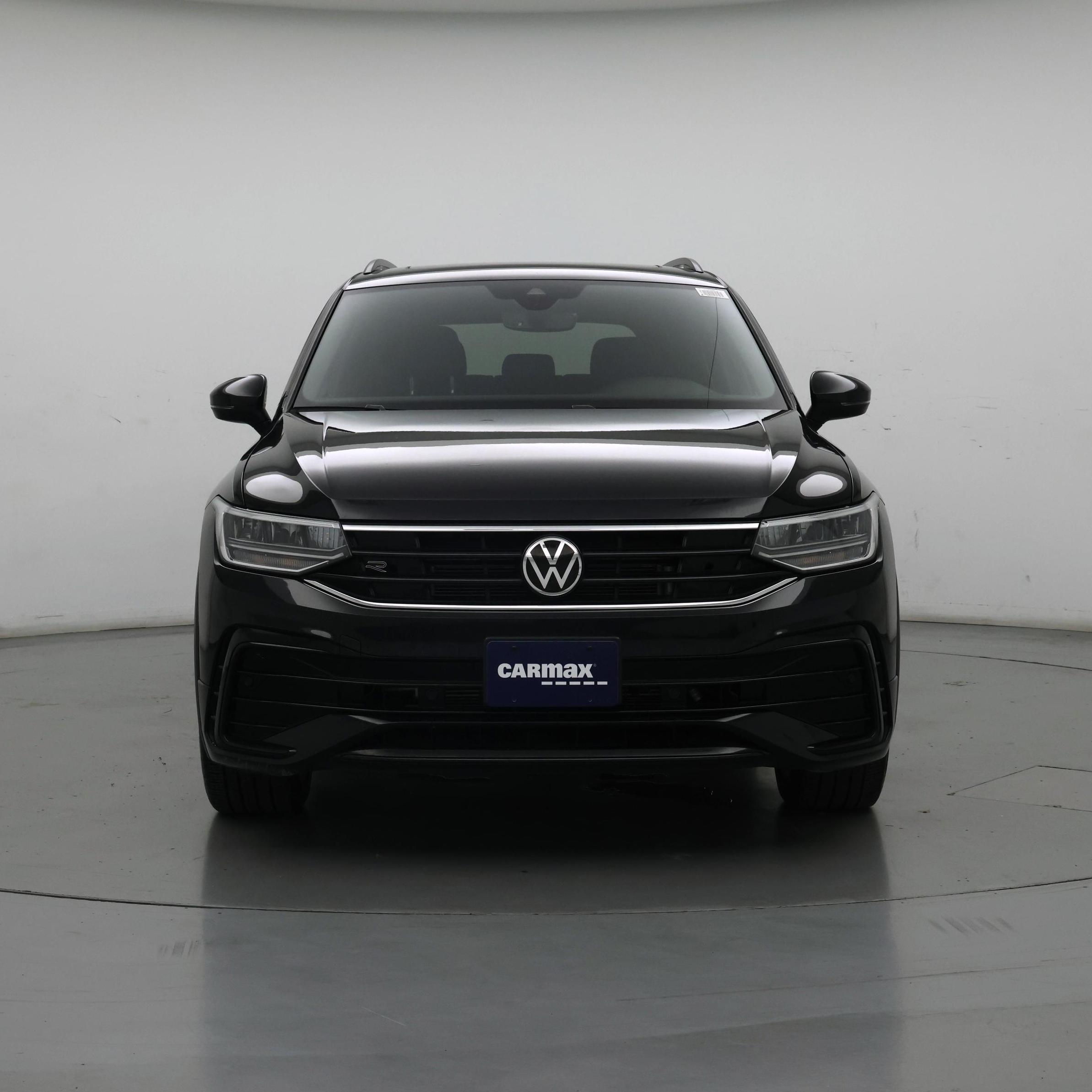 Thumbnail: 2023 Volkswagen Tiguan - 5