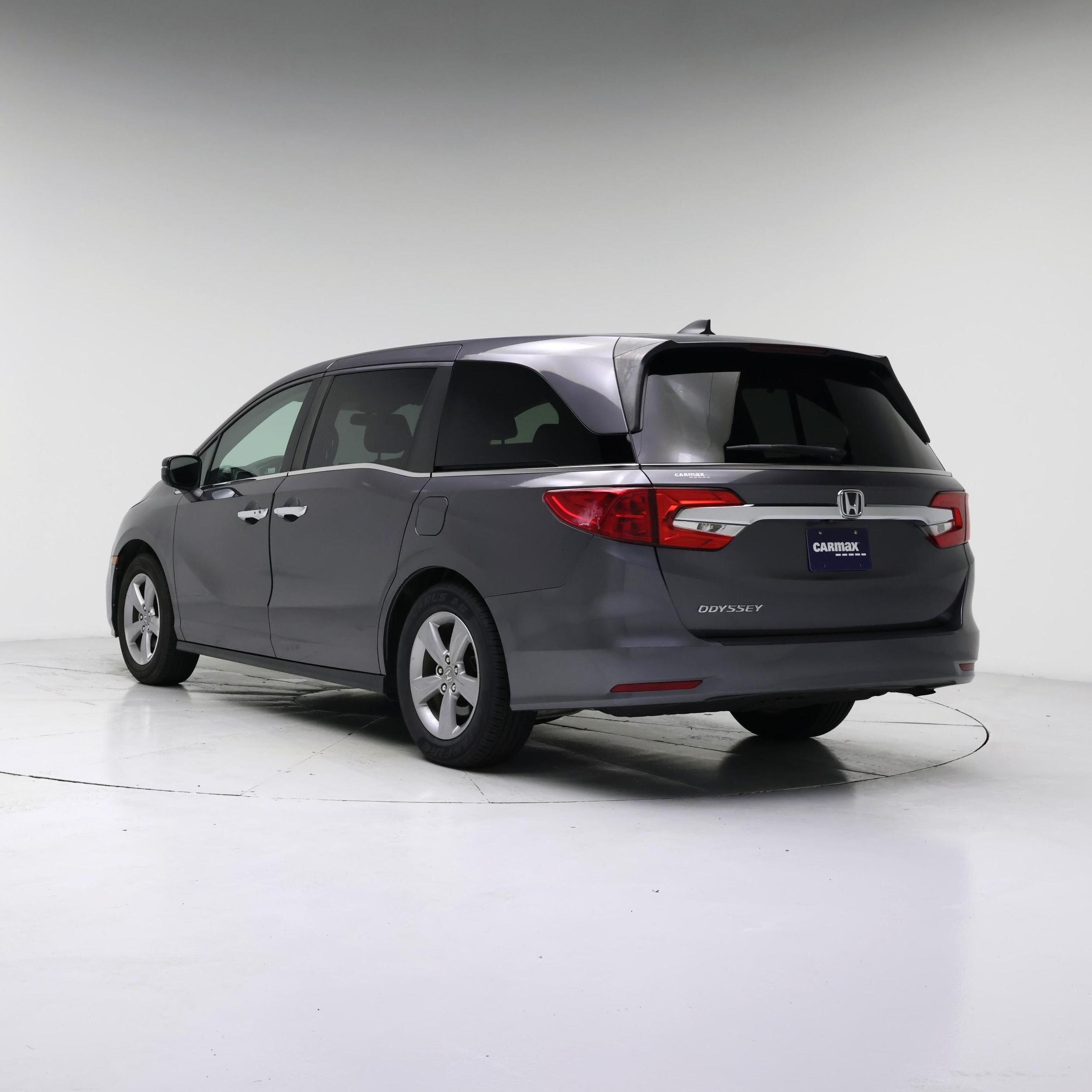 Thumbnail: 2019 Honda Odyssey - 2
