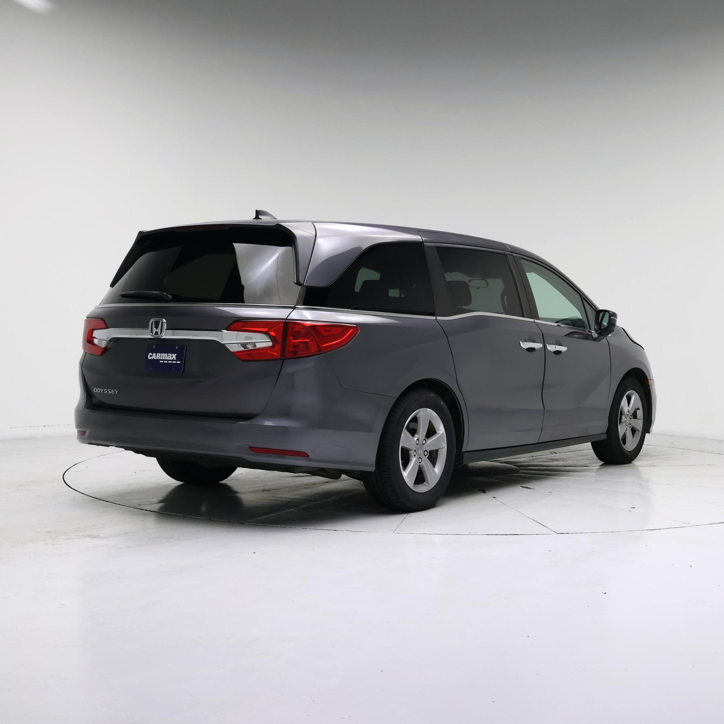 Thumbnail: 2019 Honda Odyssey - 8