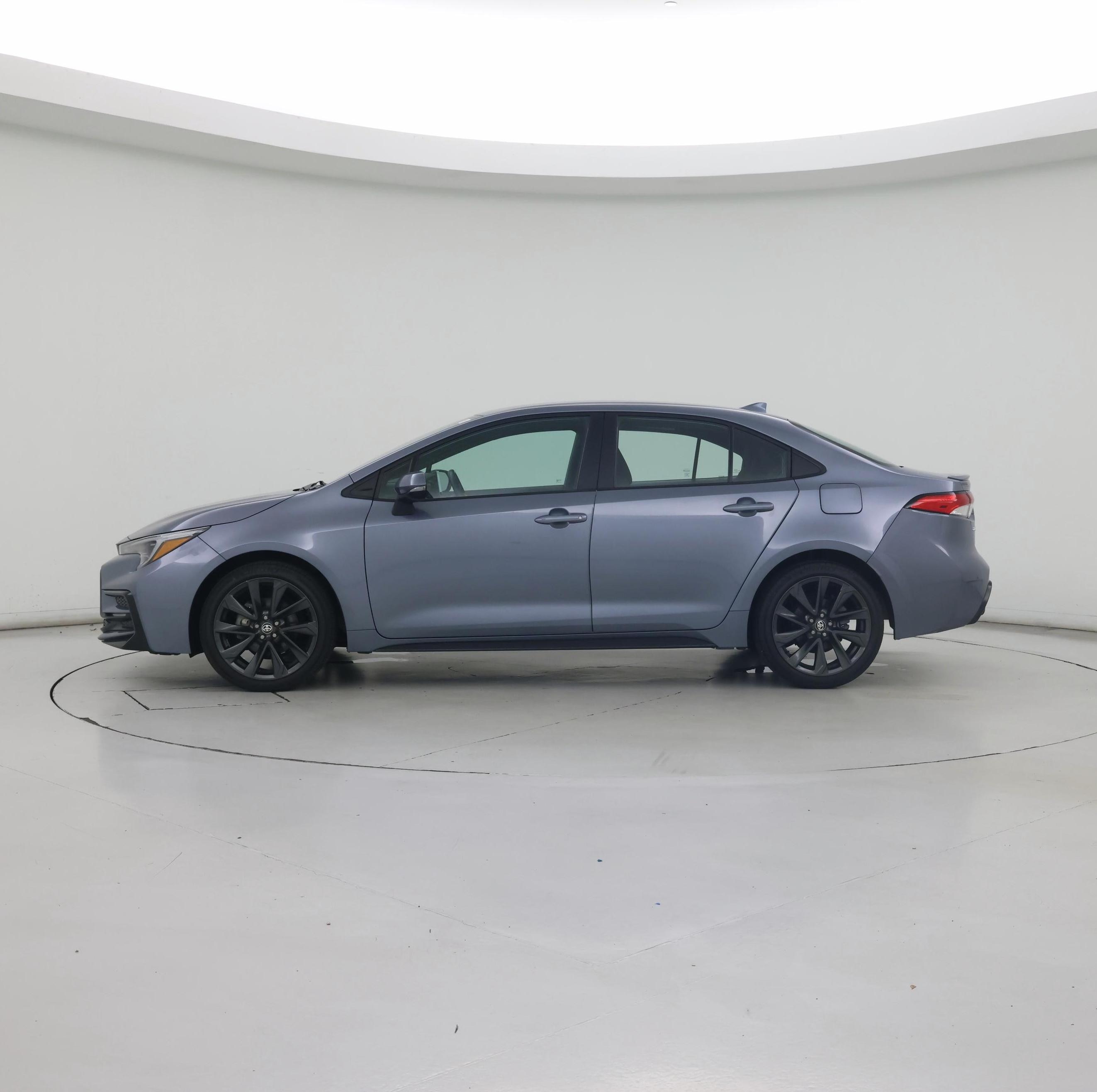 Thumbnail: 2024 Toyota Corolla - 3