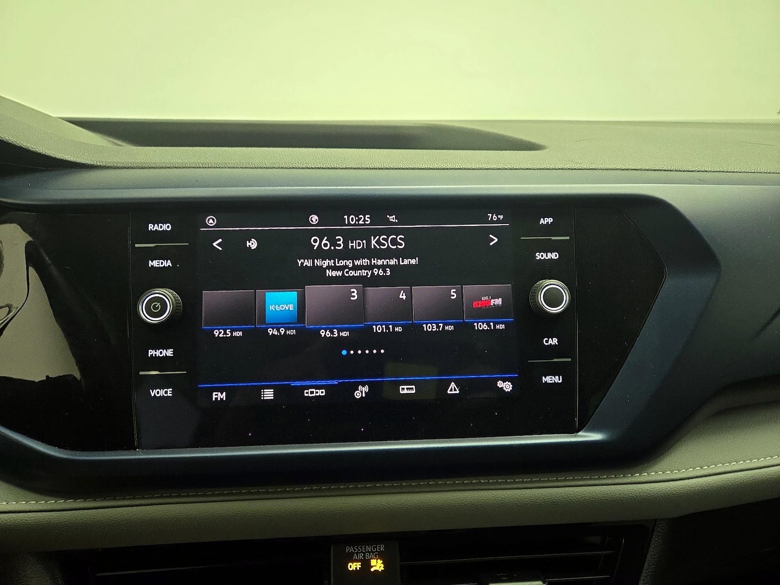 2024 Volkswagen Taos SE - Photo 15