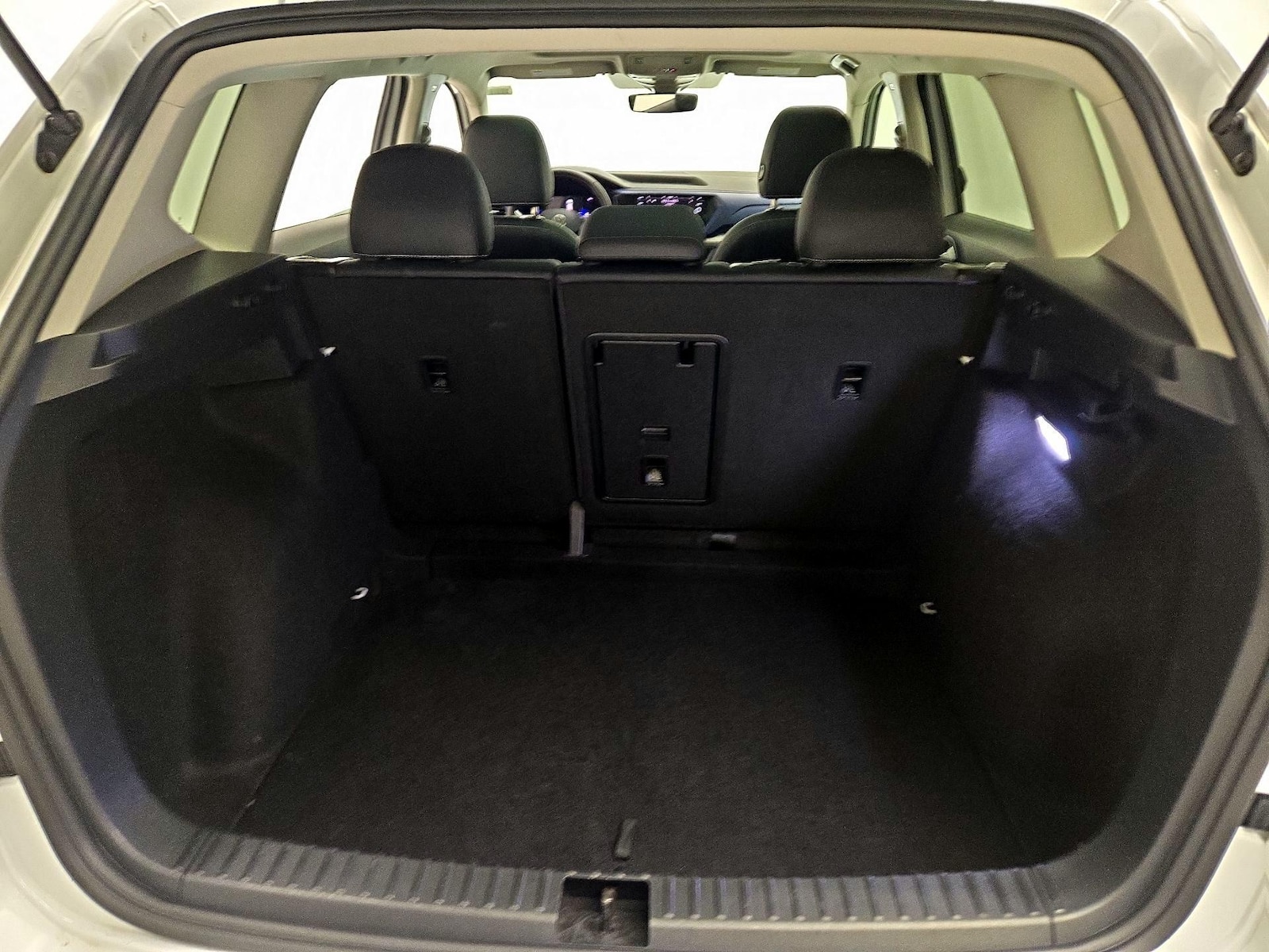 2024 Volkswagen Taos SE - Photo 21