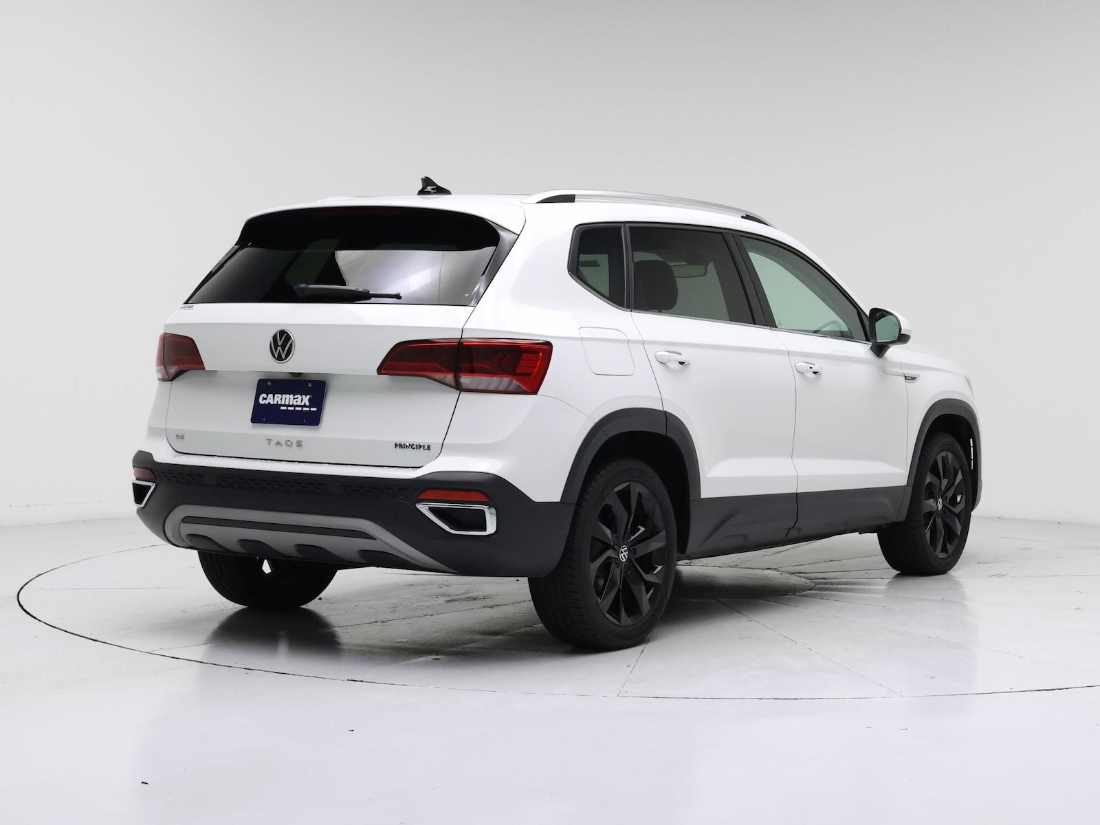 2024 Volkswagen Taos SE - Photo 9
