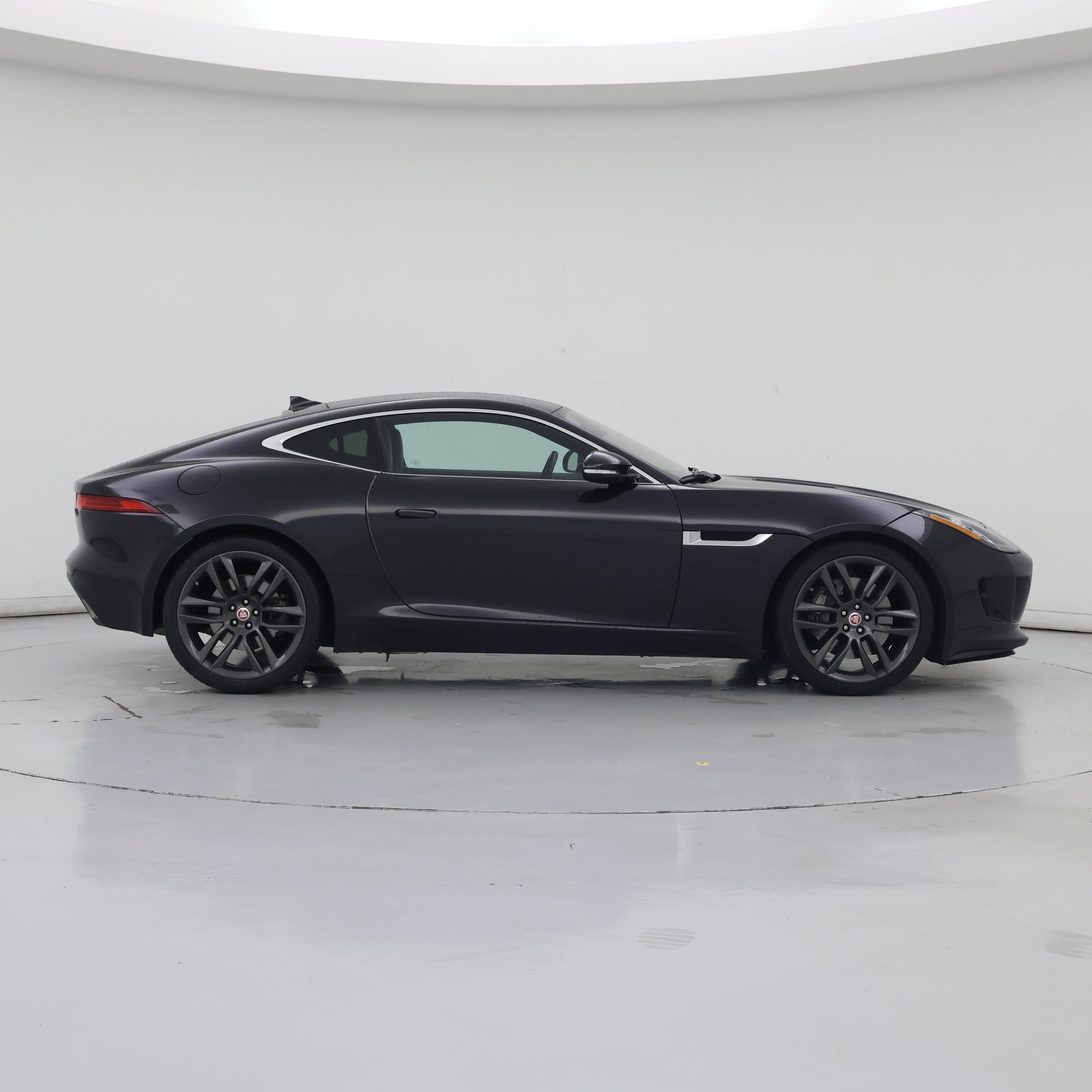Thumbnail: 2017 Jaguar F-Type - 7