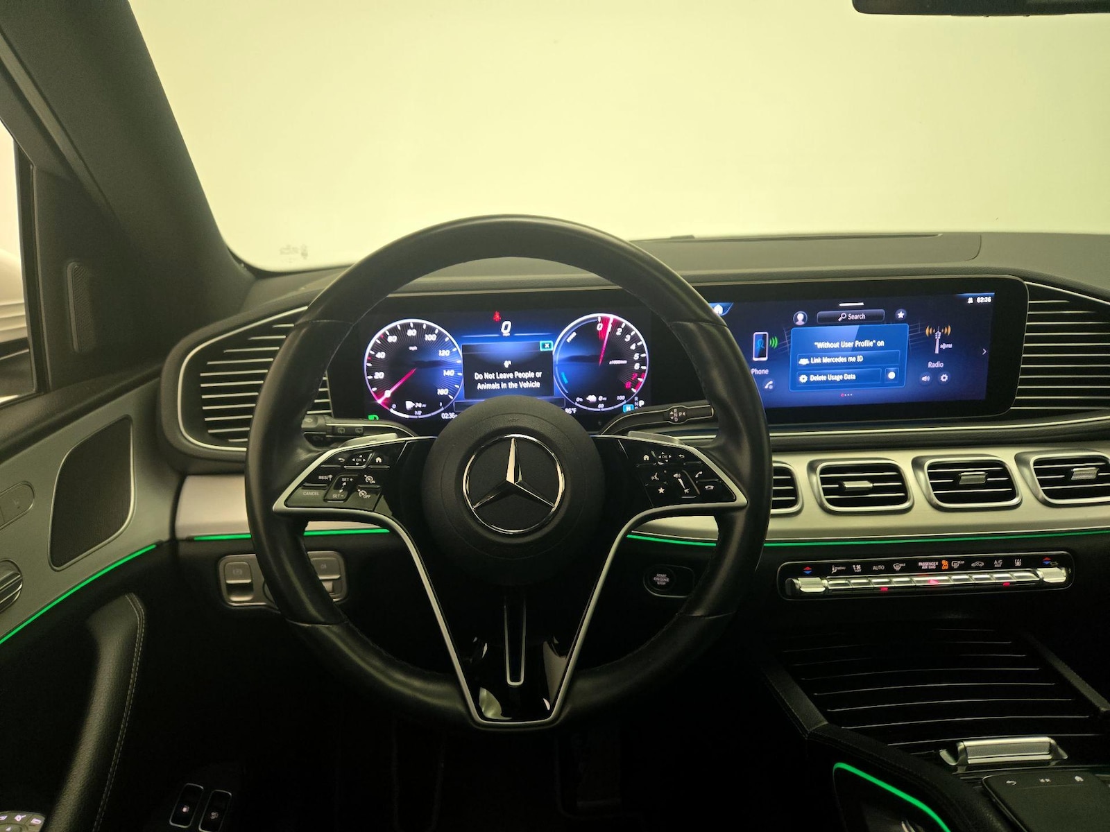 2024 Mercedes-Benz GLE GLE450E - Photo 11