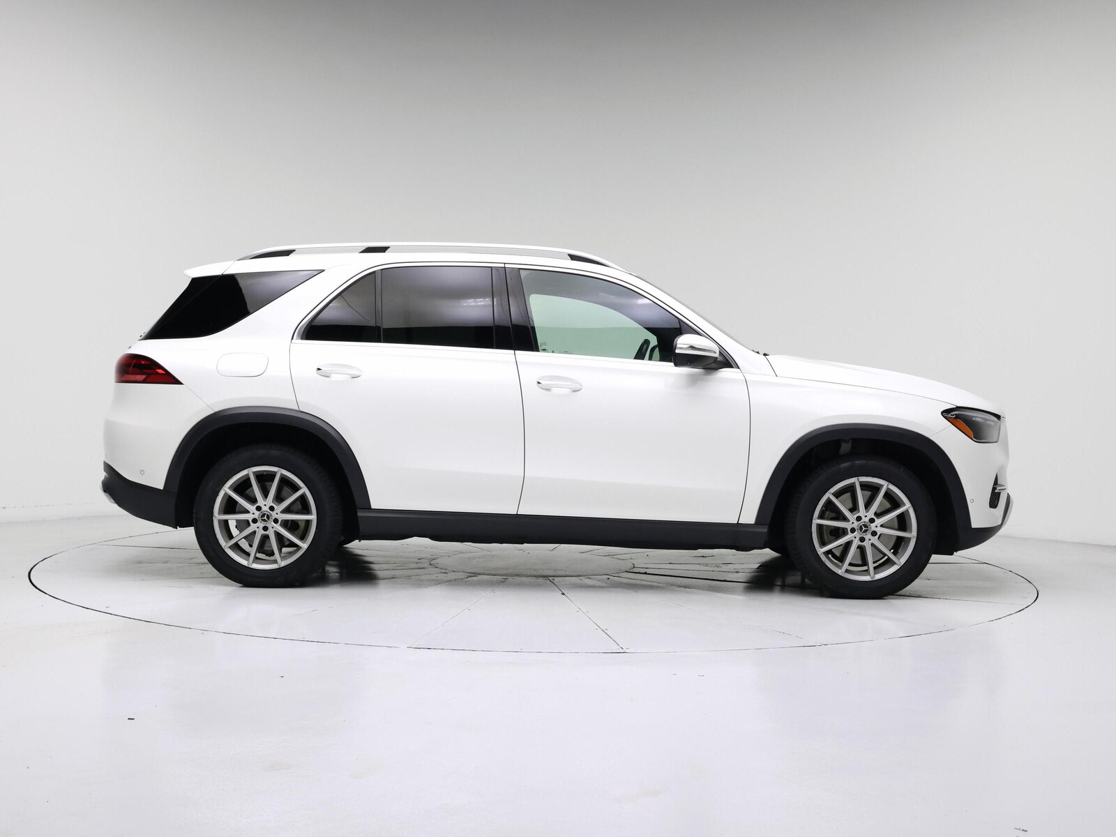 2024 Mercedes-Benz GLE GLE450E - Photo 8