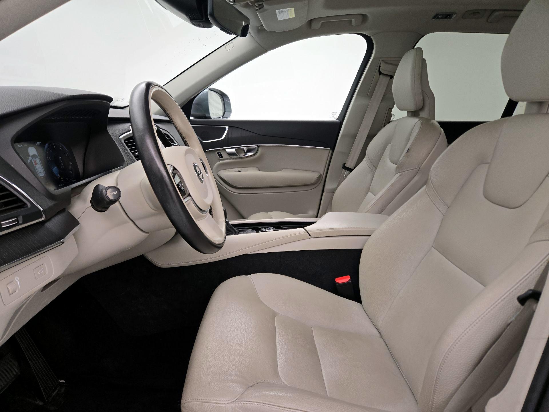 Thumbnail: 2020 Volvo XC90 - 11