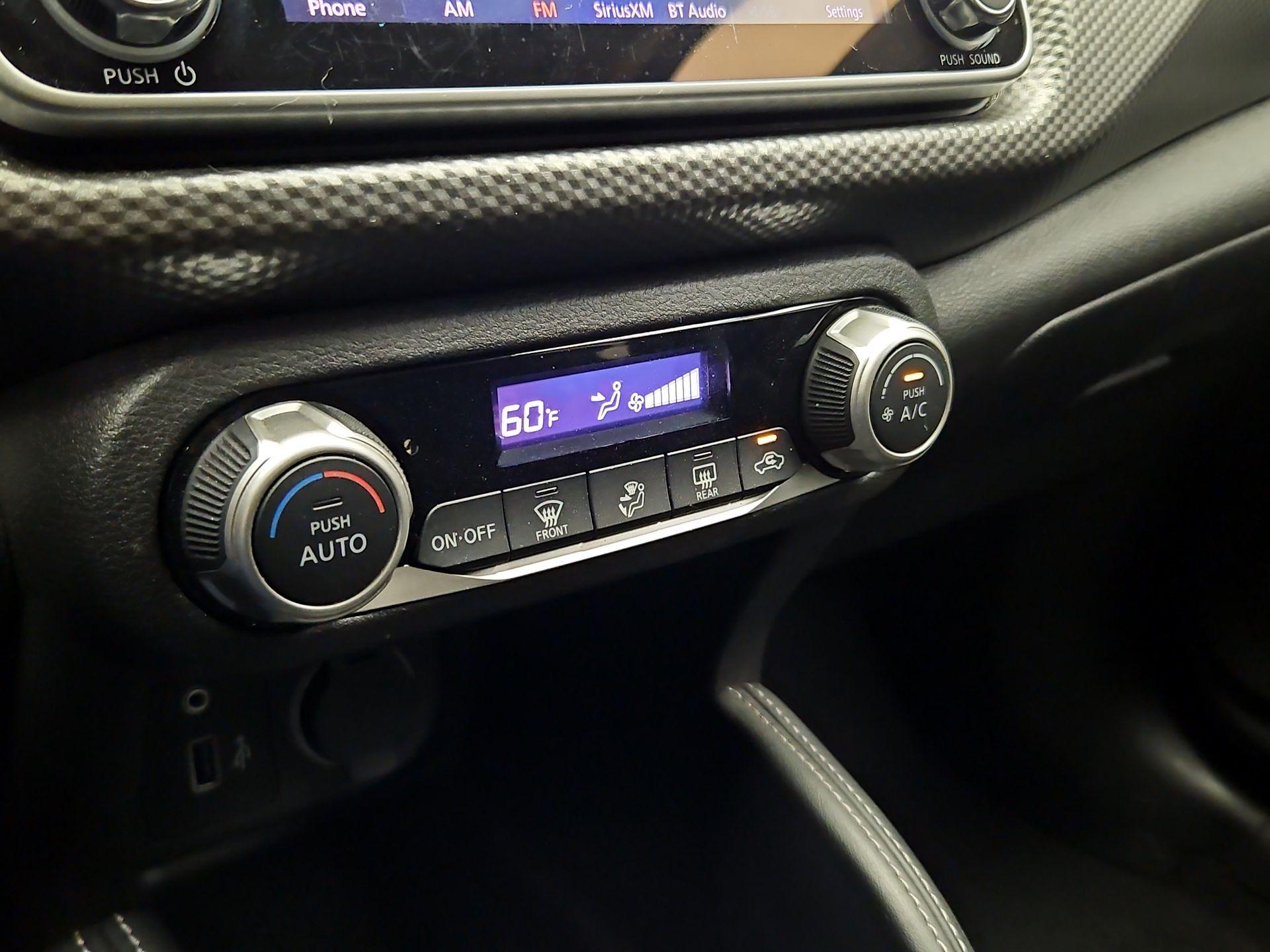 Thumbnail: 2020 Nissan Kicks - 15