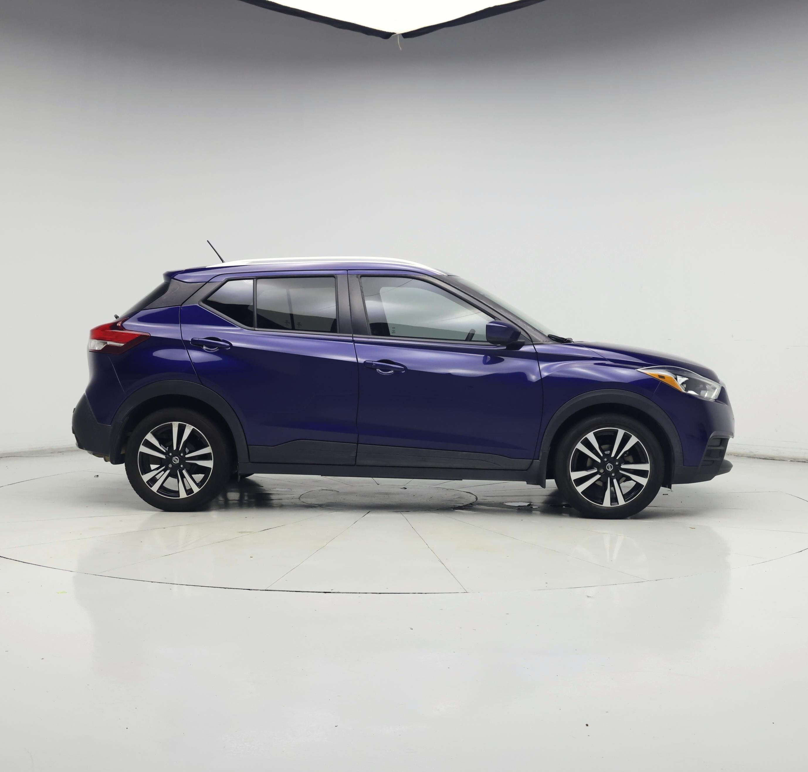 Thumbnail: 2020 Nissan Kicks - 7