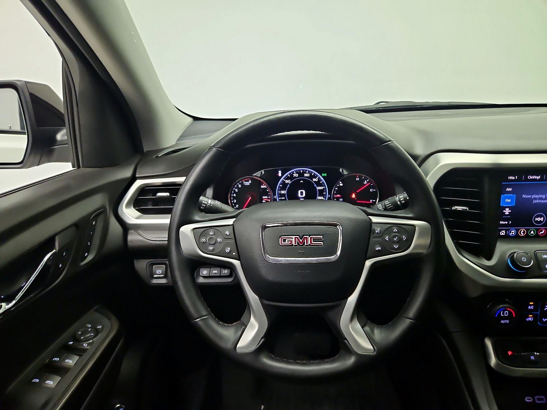 Thumbnail: 2023 GMC Acadia - 10