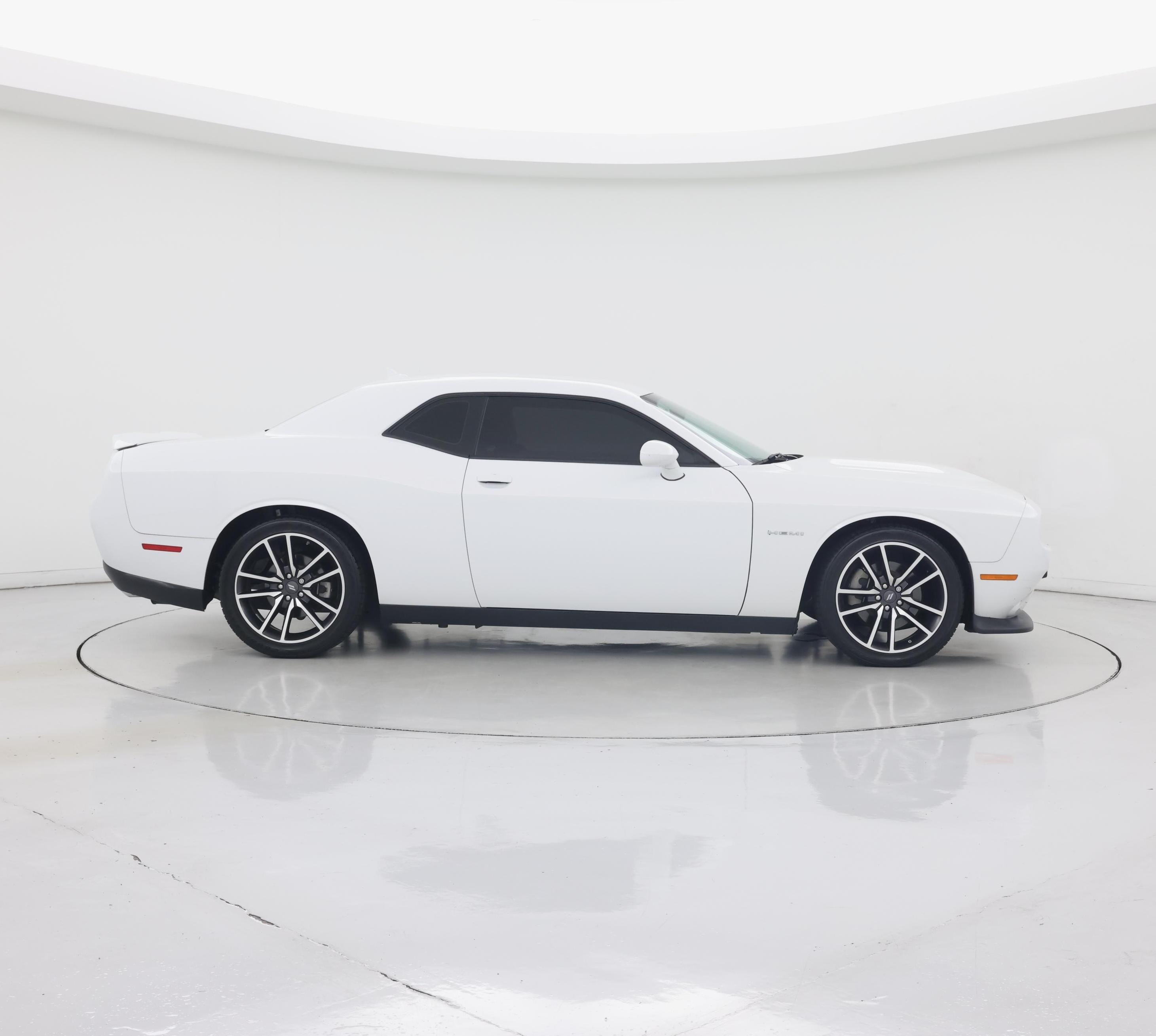 Thumbnail: 2022 Dodge Challenger - 7
