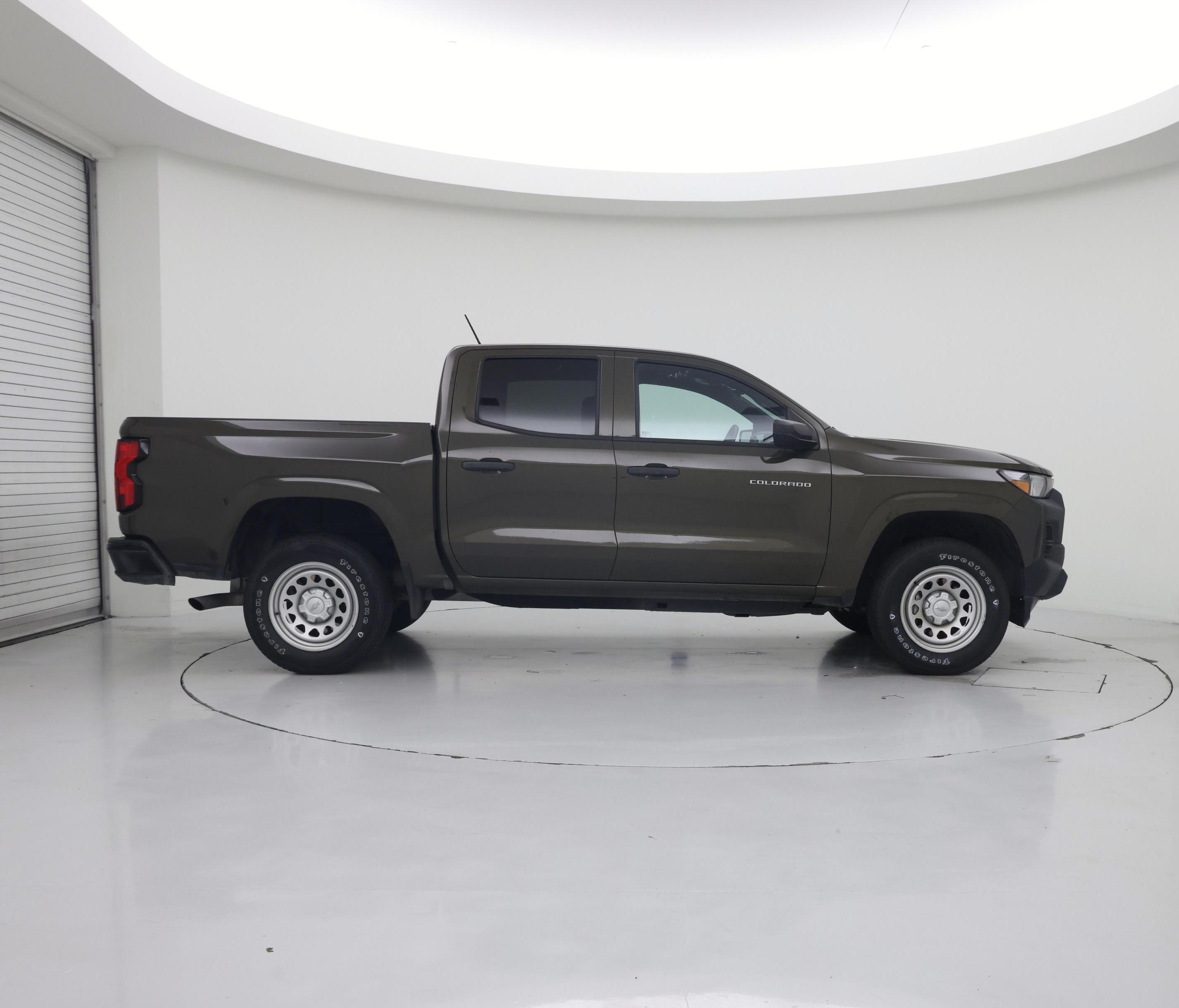 Thumbnail: 2023 Chevrolet Colorado - 7
